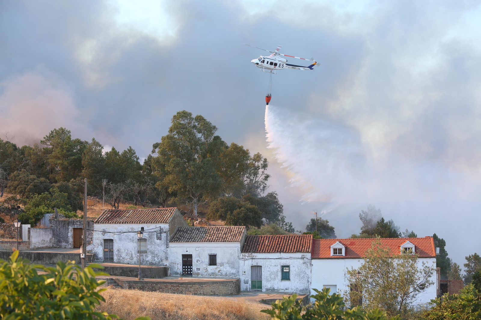El incendio de Riotinto en imágenes