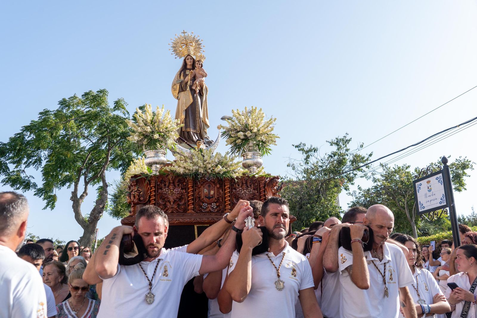 Imágenes de la Solemne Procesión marítima de la Virgen del Carmen en Punta Umbría
