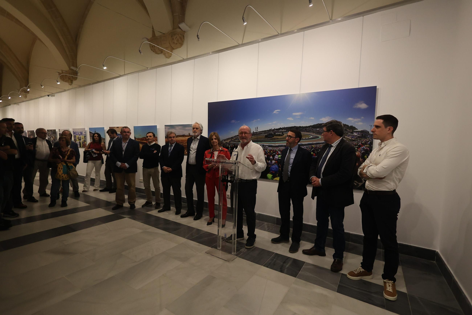 Imágenes de la exposición '40 años del Circuito de Jerez en 40 fotos'