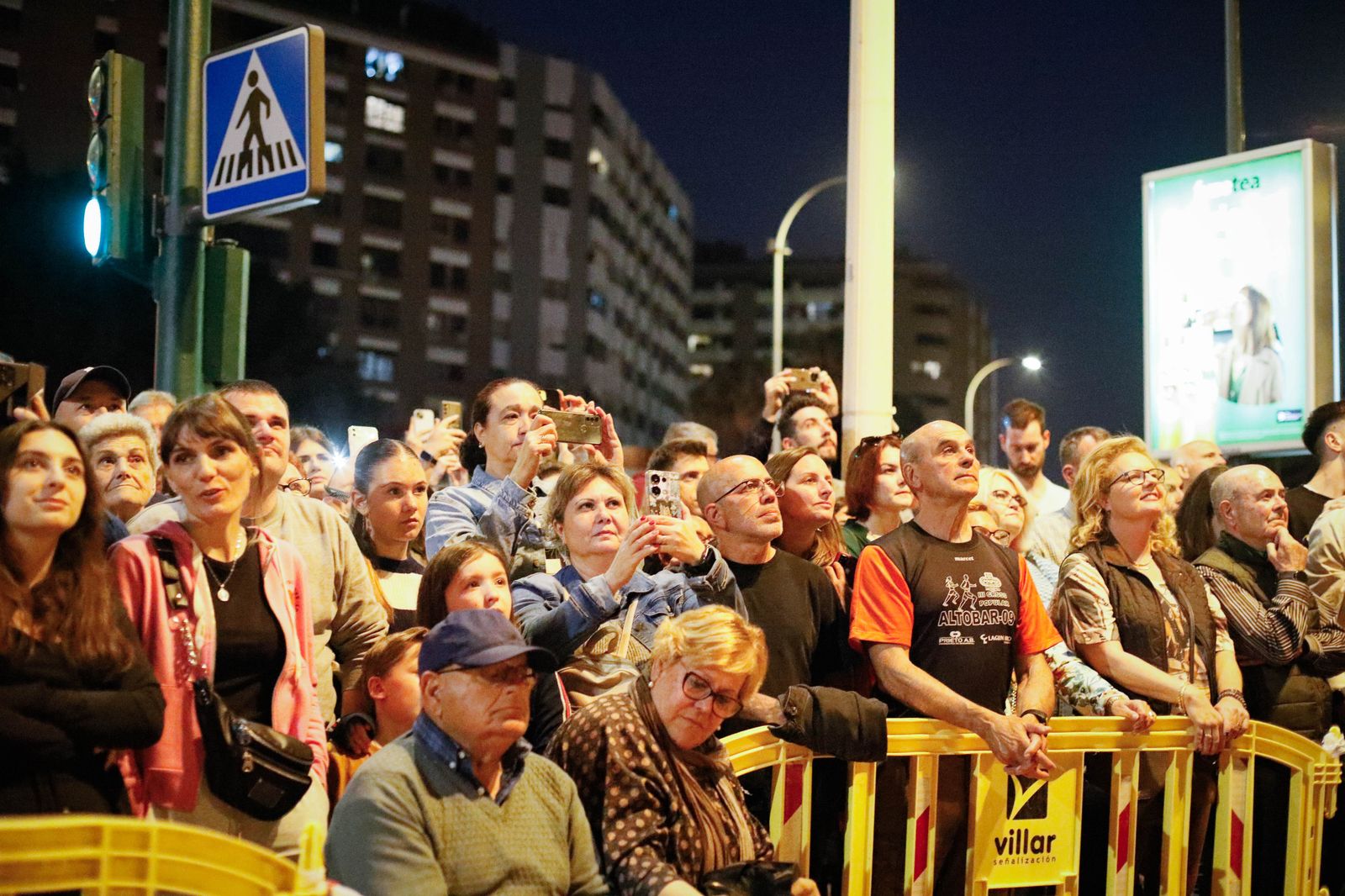 La cremá de las fallas cierra el ‘Fallers pel Món’ en imágenes