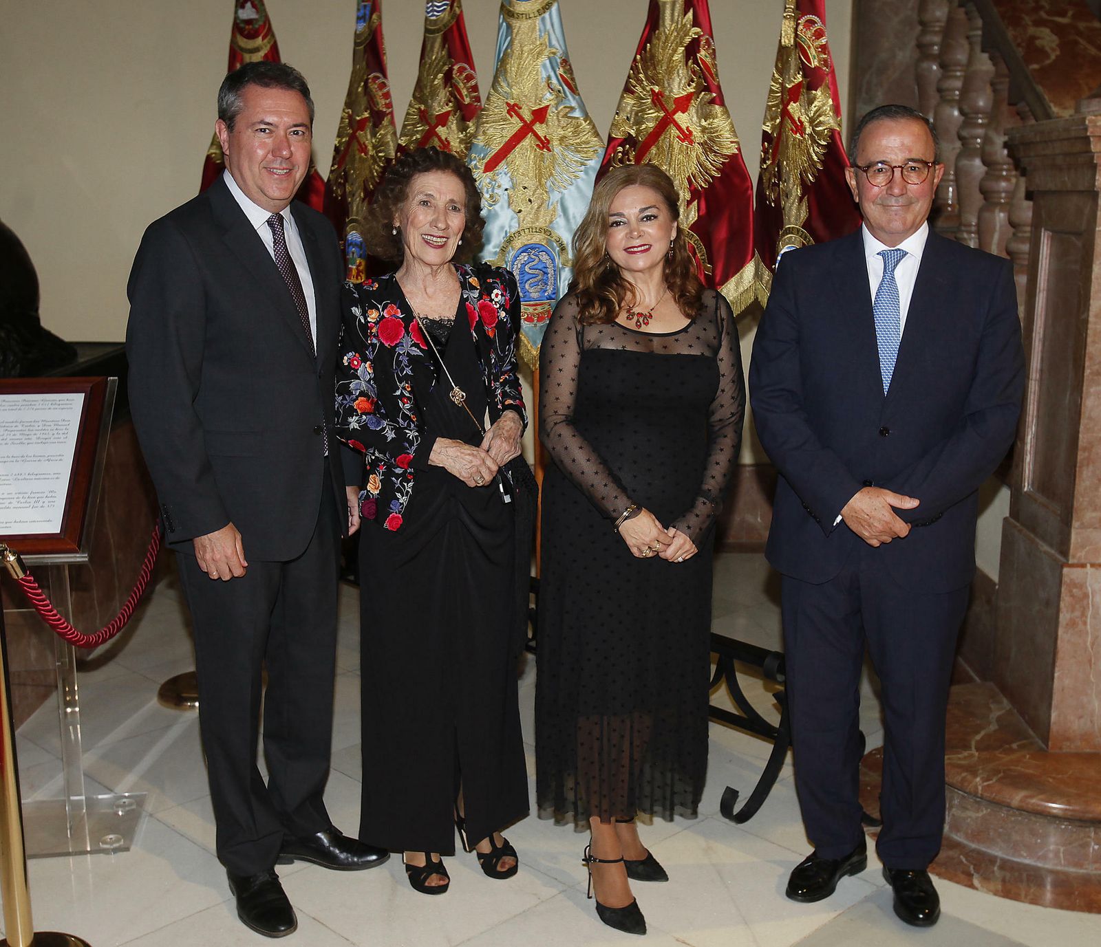 Brillante despedida al teniente general Gómez de Salazar