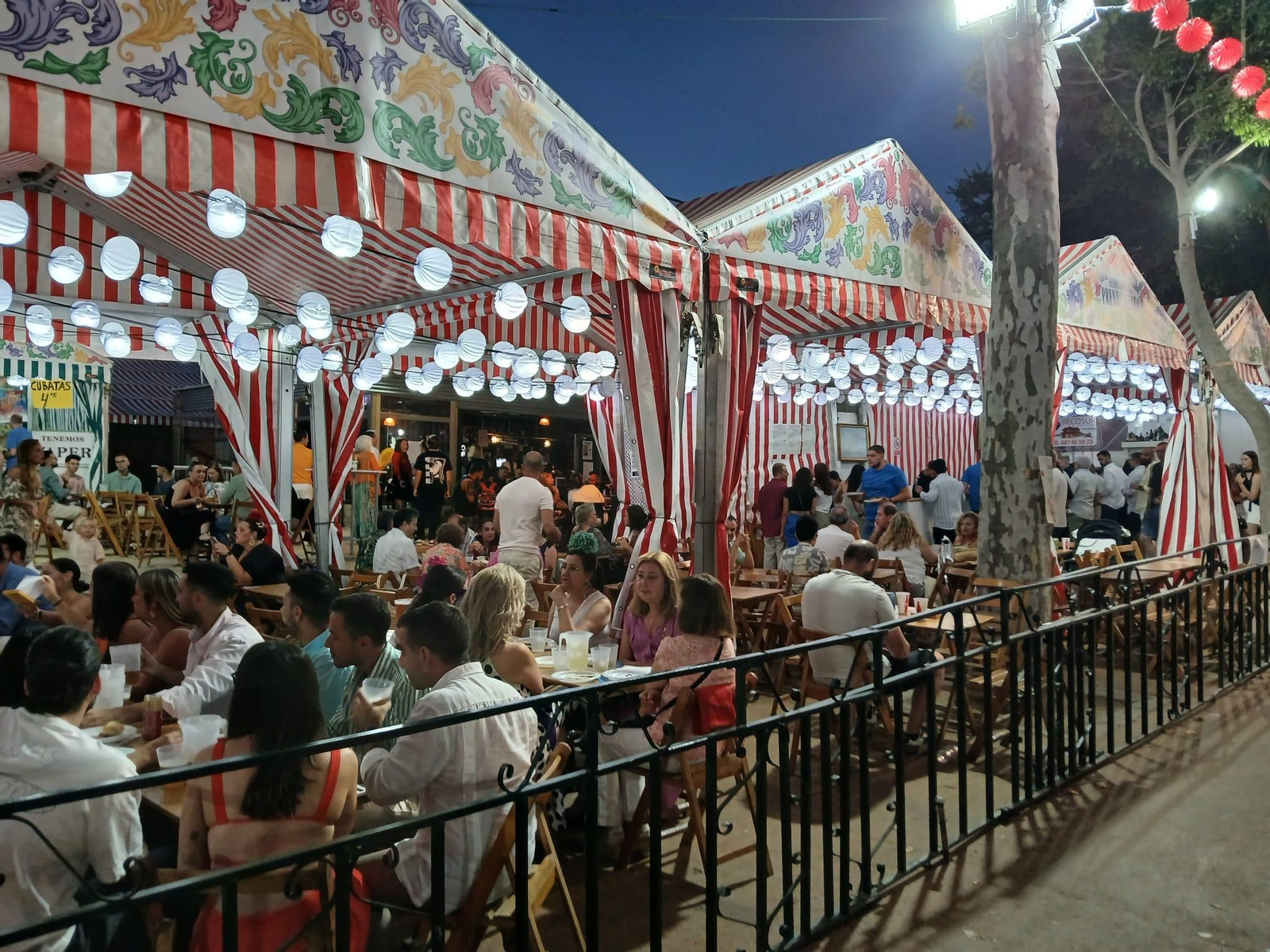 Búscate en las imágenes del sábado de Feria en San Fernando