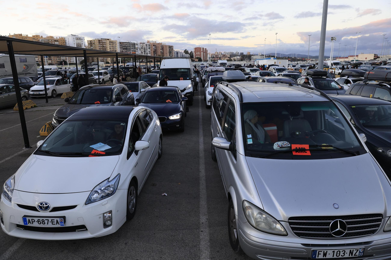 Fotos de la mini OPE de Navidad en Algeciras