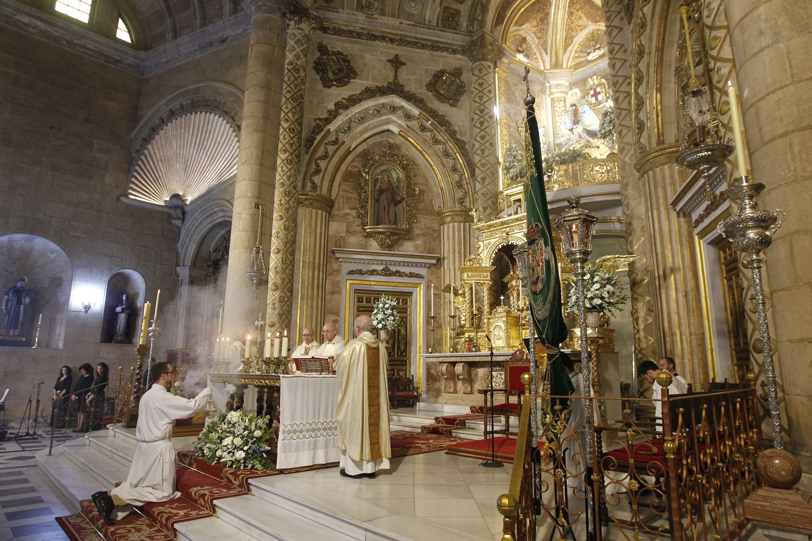 Fotogalería misa V Centenario Hermandad Virgen del Mar. Almería