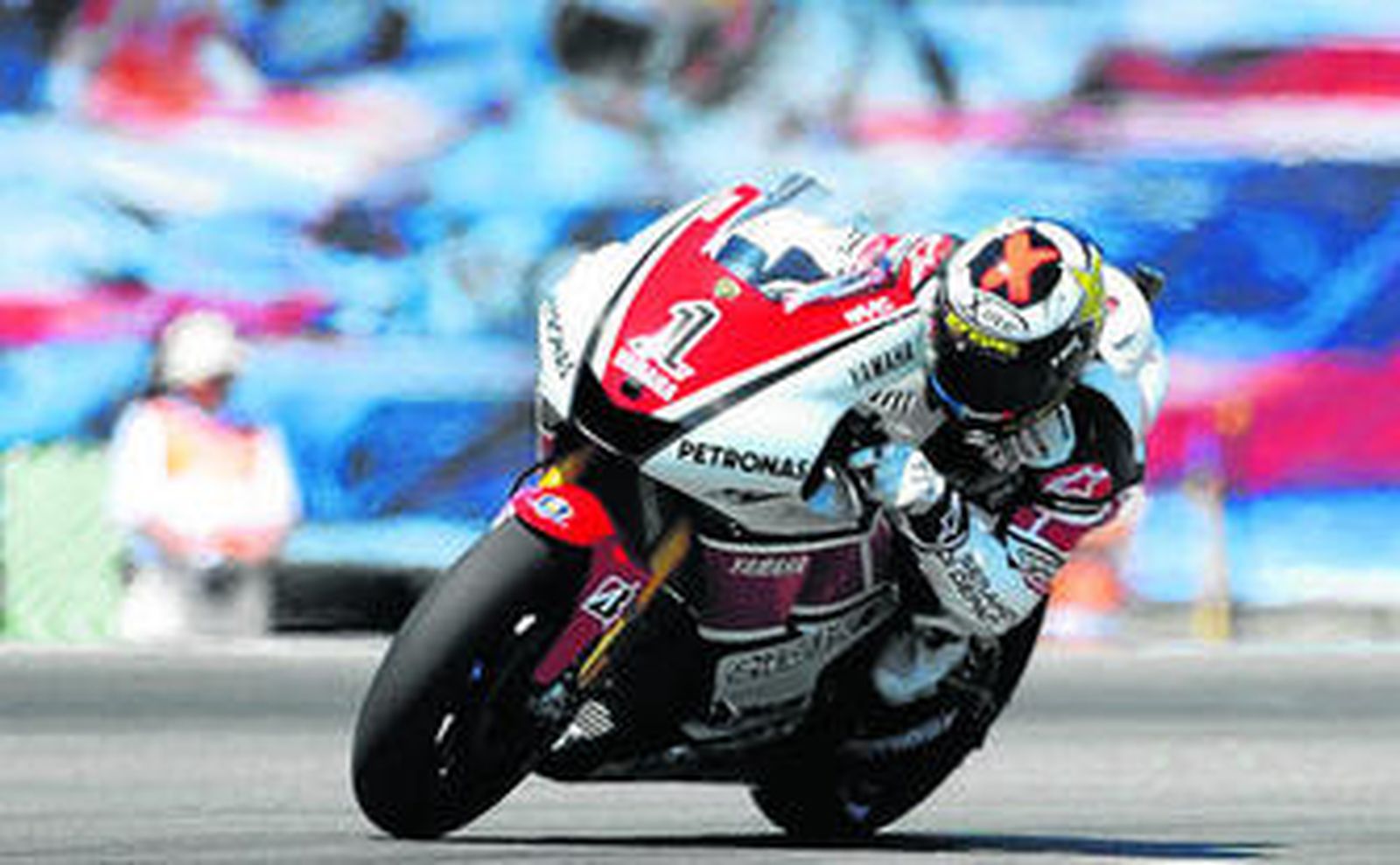 Jorge Lorenzo pilota su Yamaha durante la calificación.