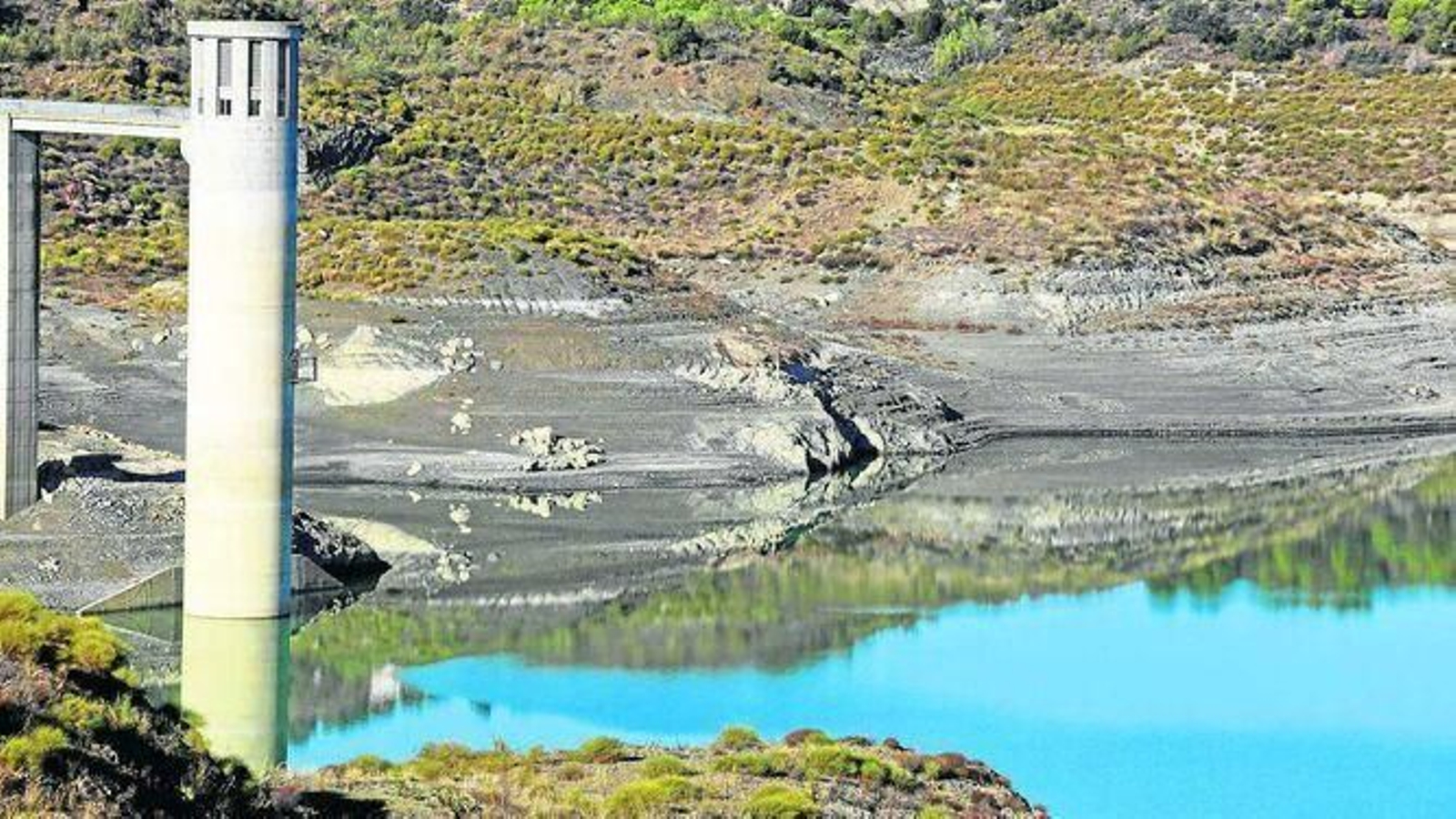El pantano de La Viñuela. El pantano de La Viñuela.