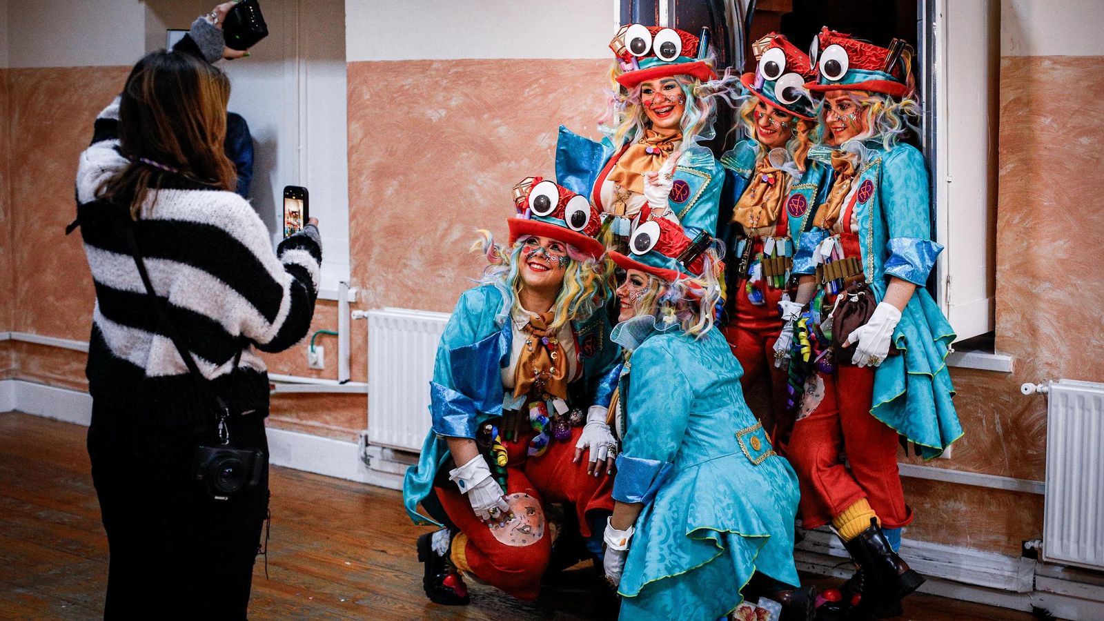 Búscate entre las mejores imágenes de la octava sesión preliminares del COAC 2025