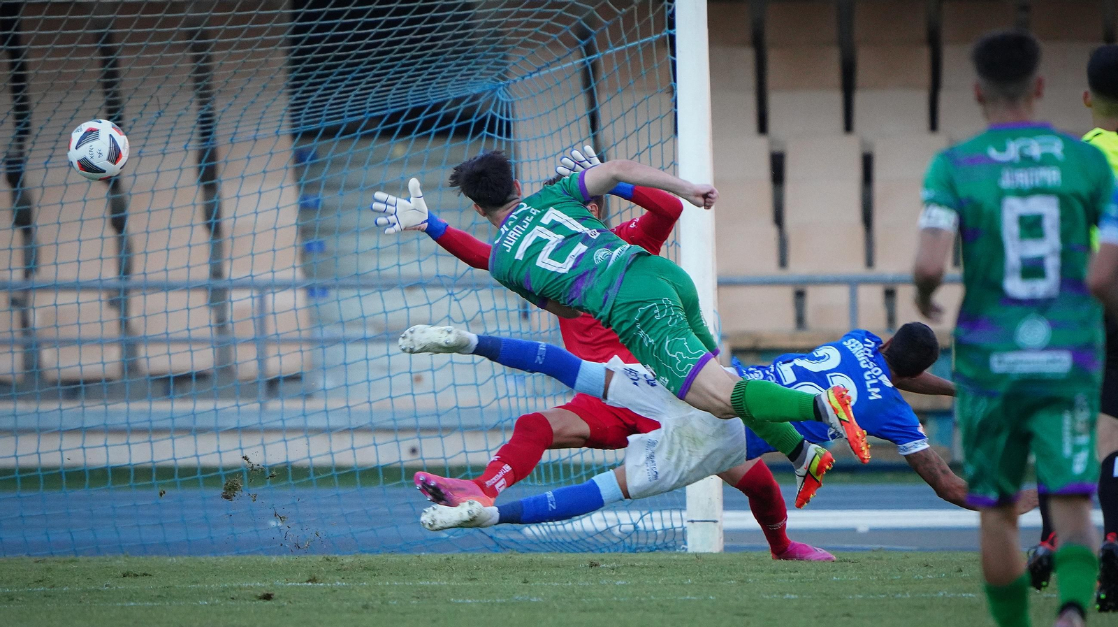 Imágenes del Xerez DFC- Atco. Mancha Real (0-1)
