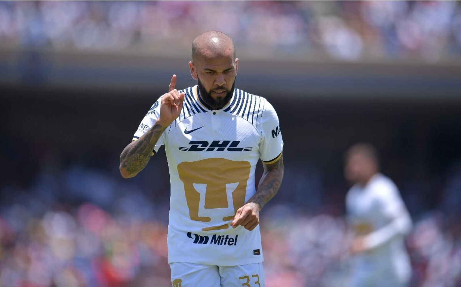 Dani Alves. Dani Alves.