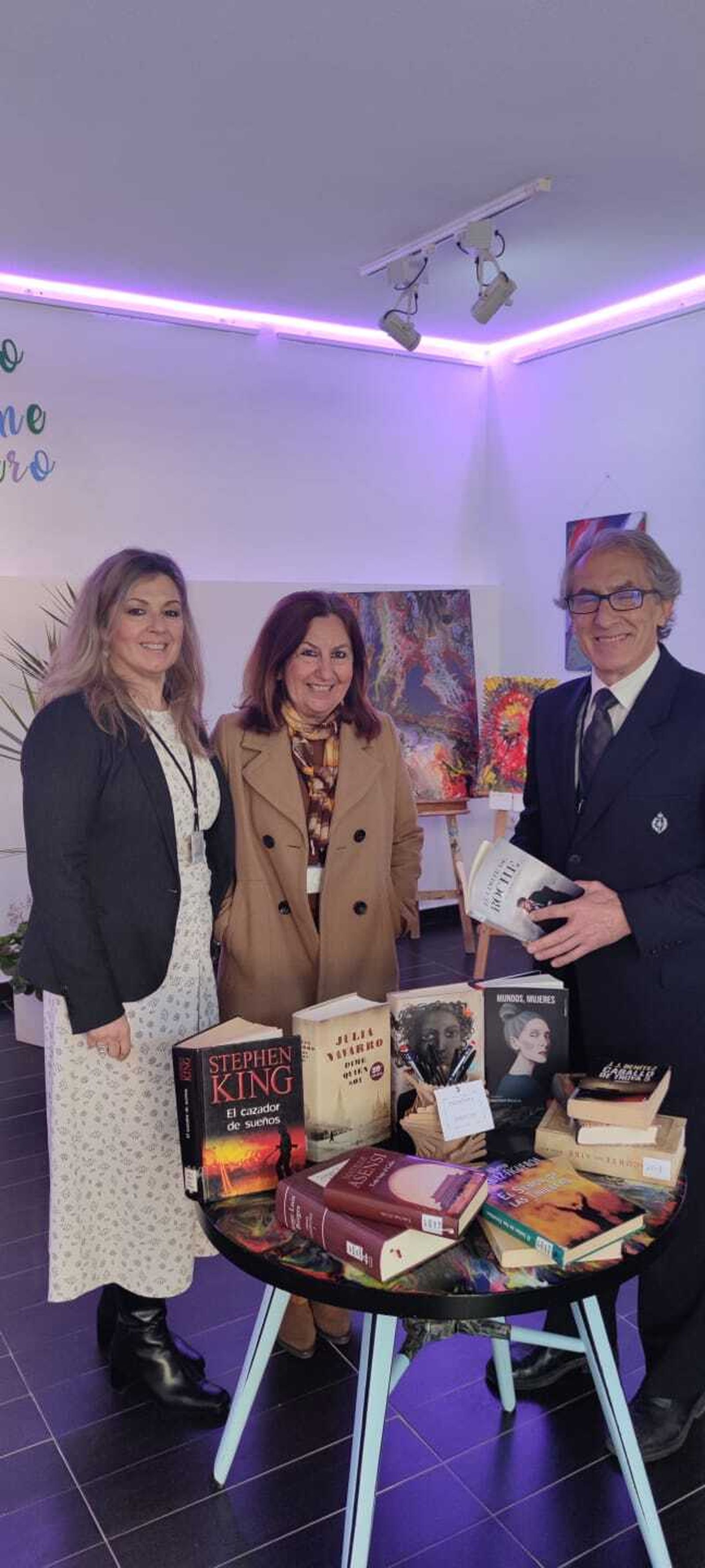 Pilar Casado, María del Mar Soriano y Miguel Ángel de la Cruz.