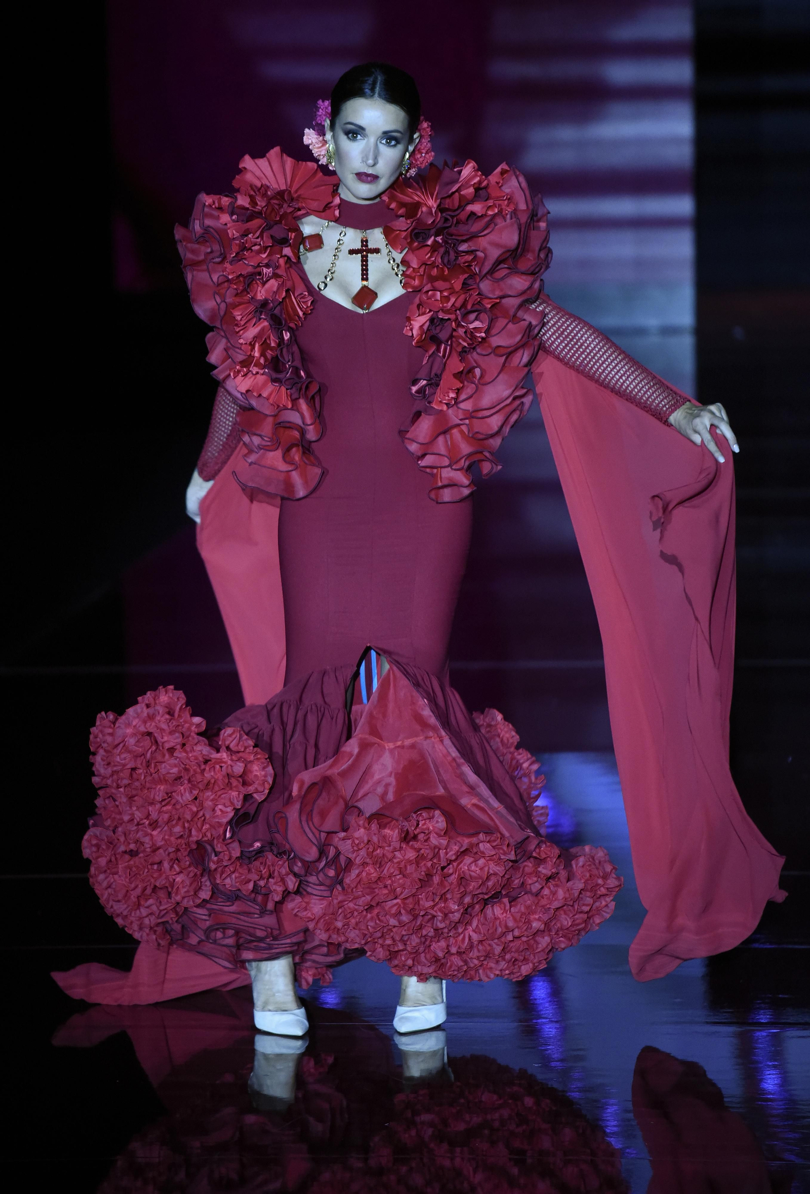 El desfile de Verónica de la Vega en SIMOF 2022, todas las fotos