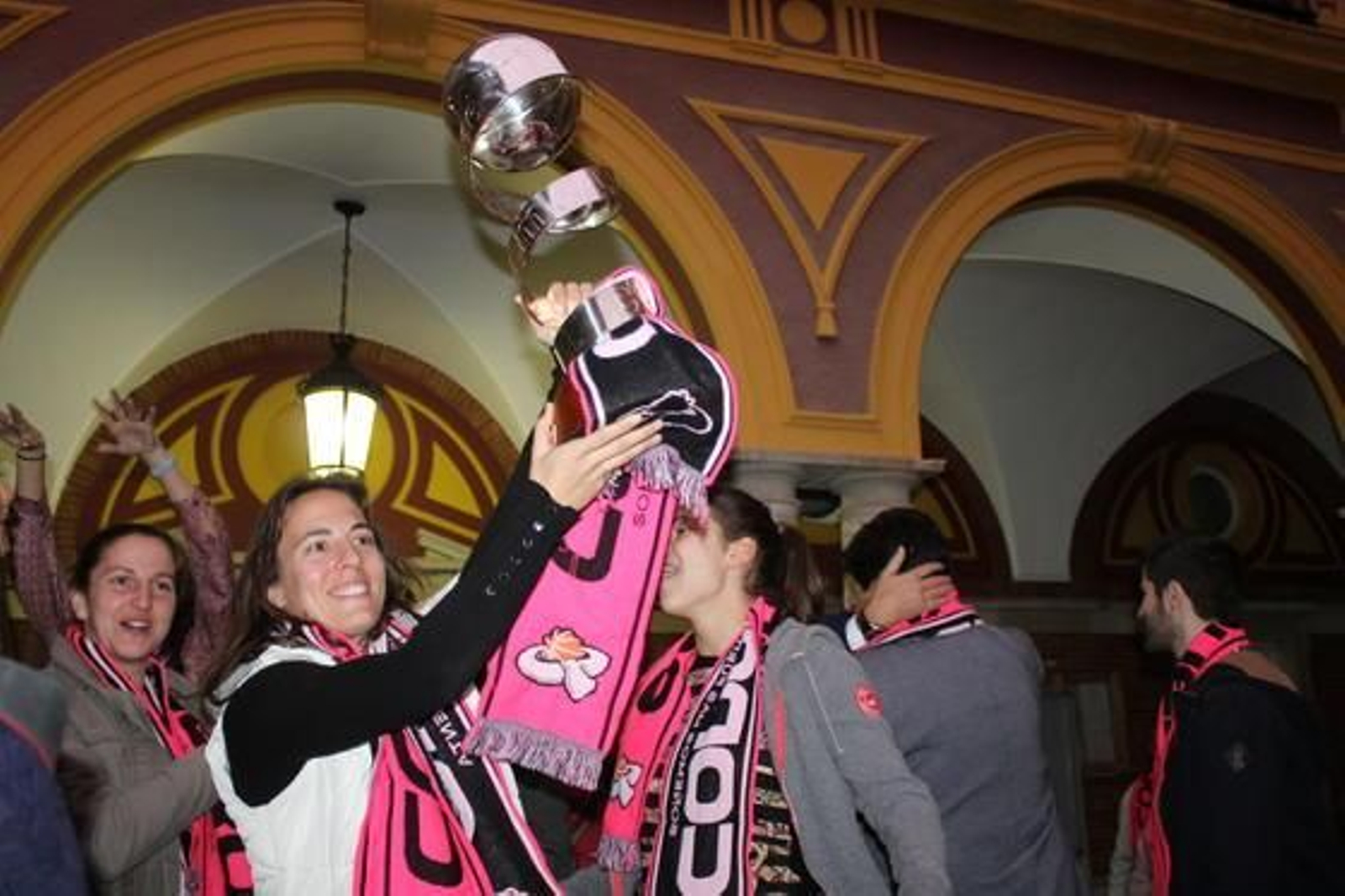 Recibimiento al Conquero en Huelva