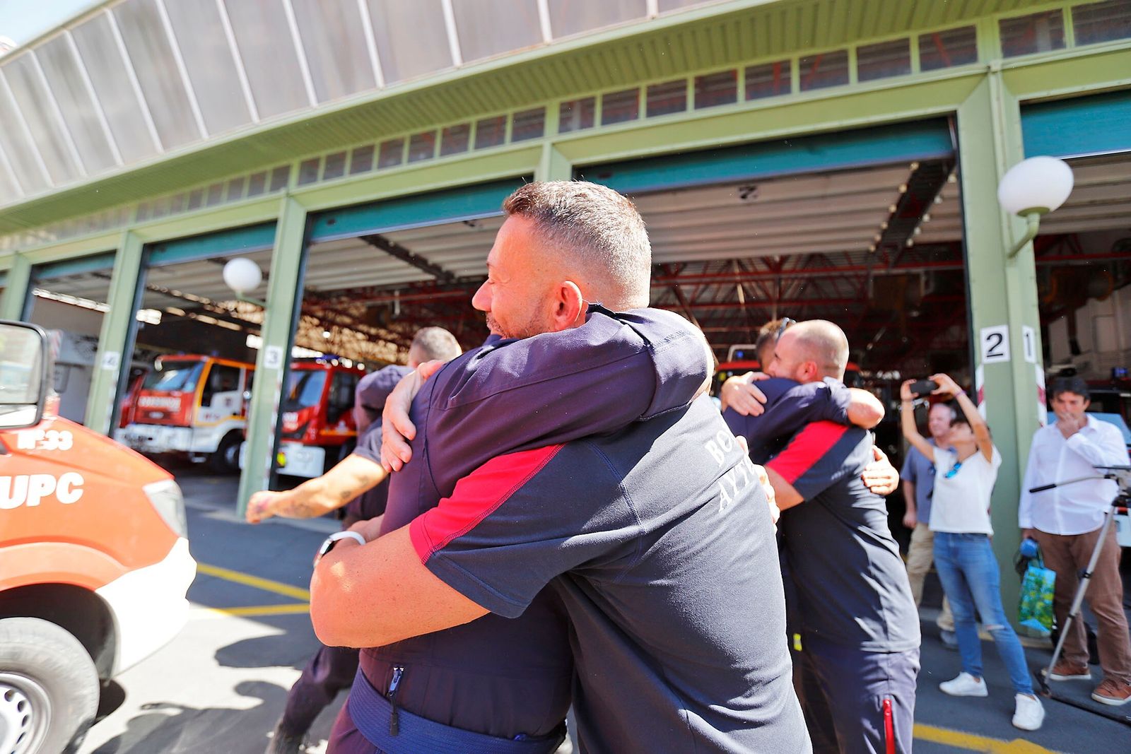 Recibimiento a los bomberos.