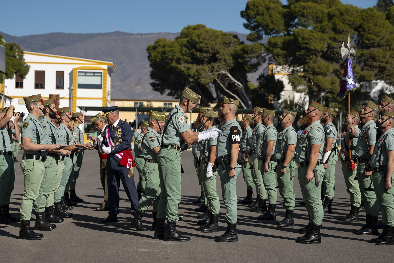 Así conmemora el día de la Inmaculada Concepción la Brigada de la Legión en Almería y despide al contingente que parte a Eslovaquia