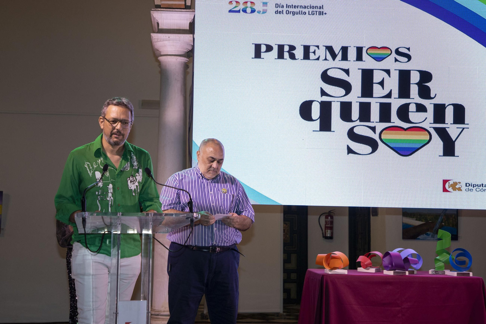 Gala de entrega de los premios Ser Quien Soy al colectivo LGTBI en Córdoba