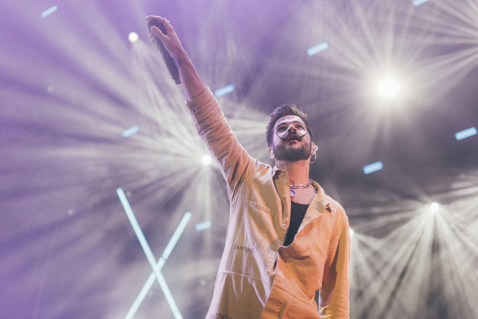 Imágenes del concierto de Camilo en la Plaza de Toros de La Merced