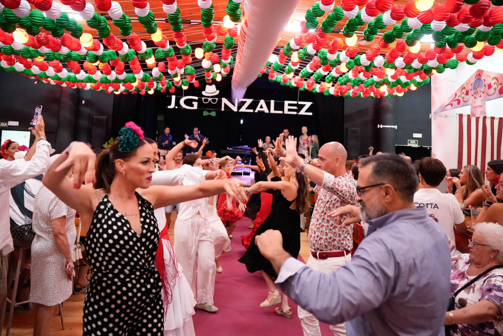 La final del concurso de sevillanas en la Lola