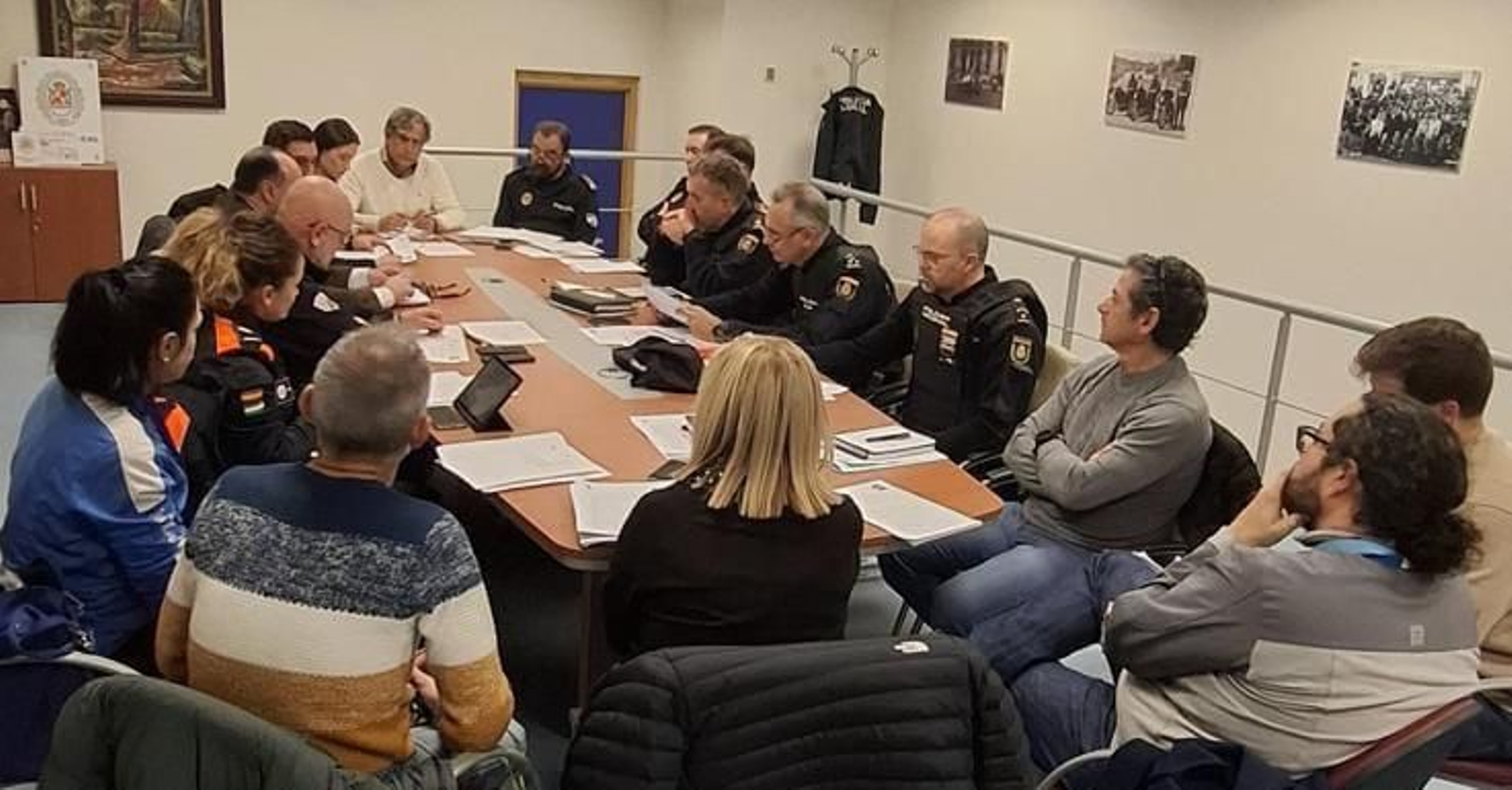 Primera reunión de seguridad de la San Antón 2025.