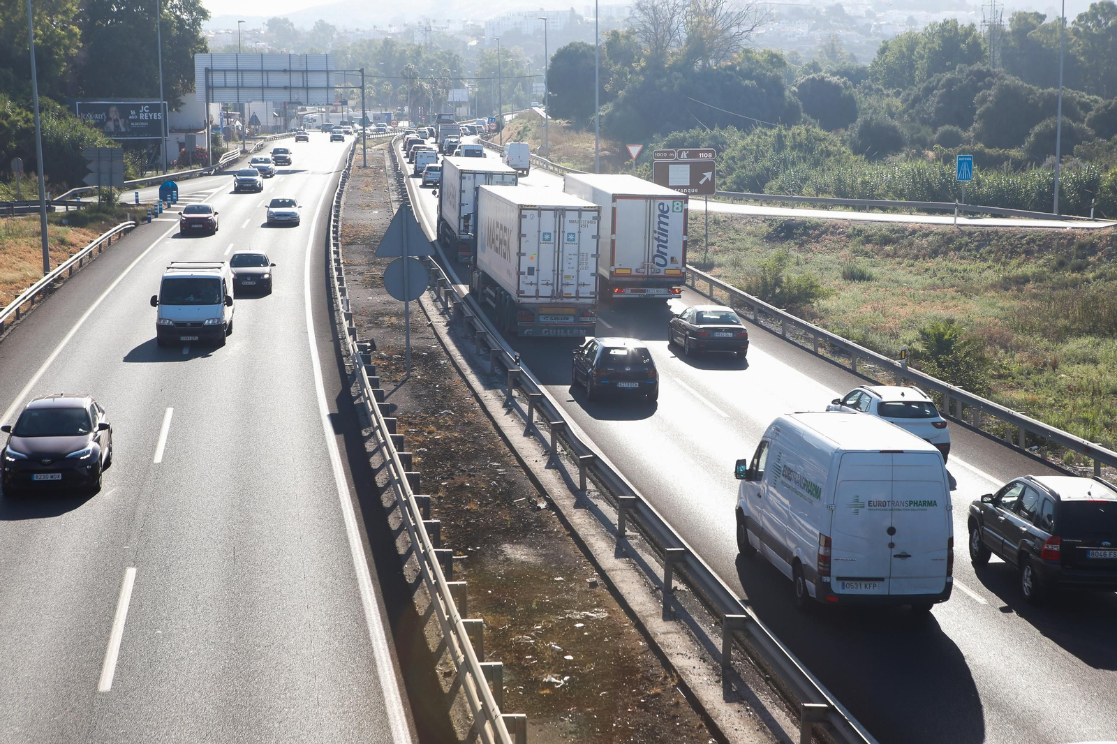 Fotos de la jornada del jueves de la huelga del metal en el Campo de Gibraltar