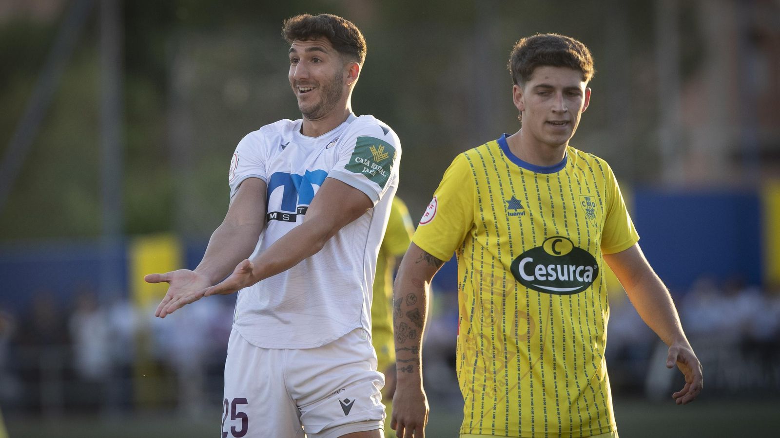 Las mejores imágenes del partido de ida entre CD Huétor Tájar y Real Jaén