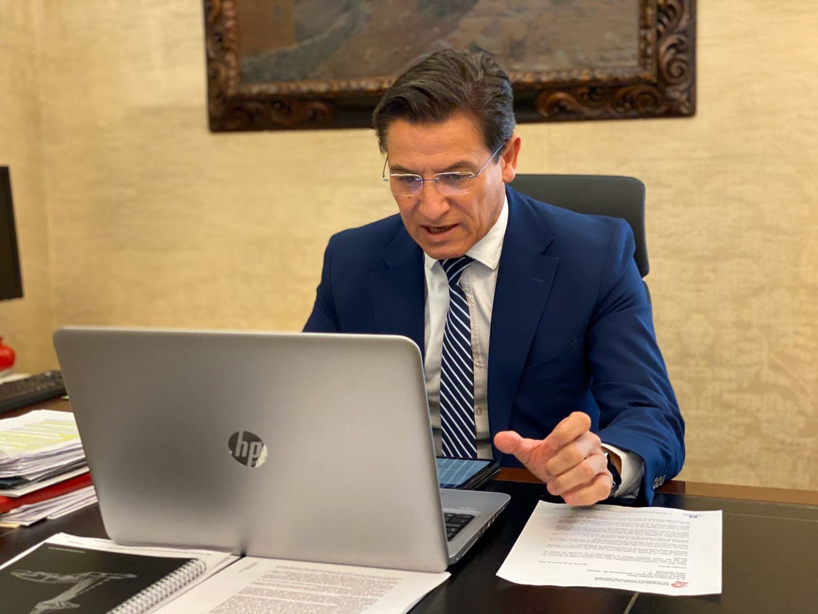 El alcalde de Granada se reúne con el sector de la hostelería y el ...