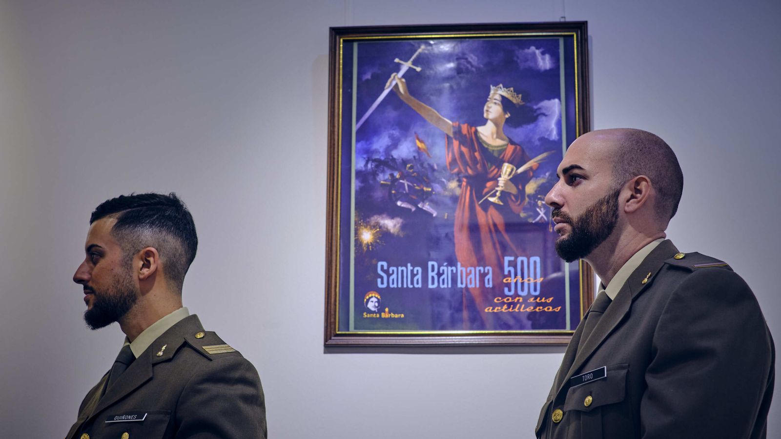 Exposición de  las imágenes relativas a Santa Barbaraque se custodian en las dependencias que el RACTA-4