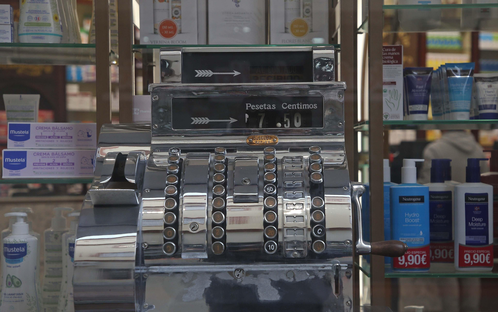 La farmacia Almagro cumple 180 años en Algeciras