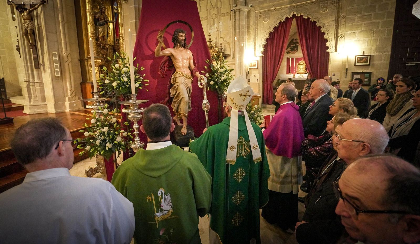 Imágenes de la bendición del nuevo Resucitado