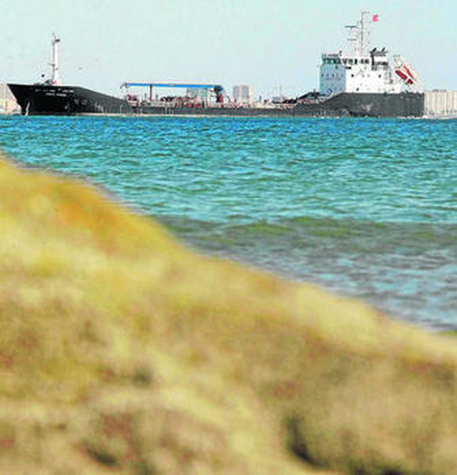 El 'Monte Anaga', en una imagen reciente en la Bahía de Algeciras.