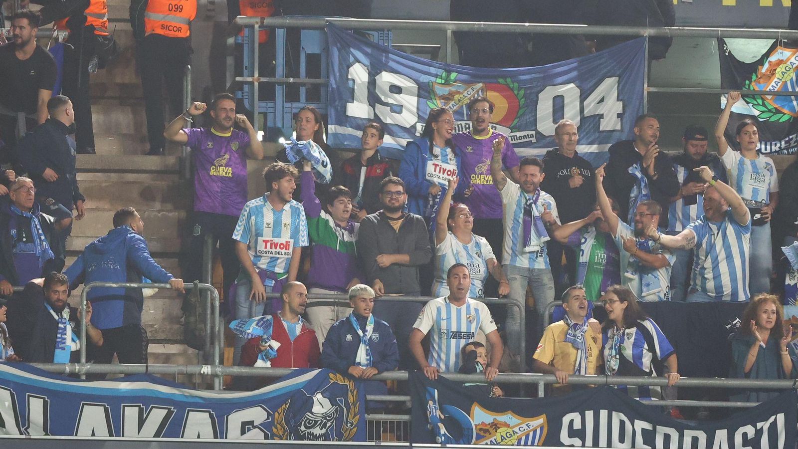 El Cádiz - Málaga CF, en fotos