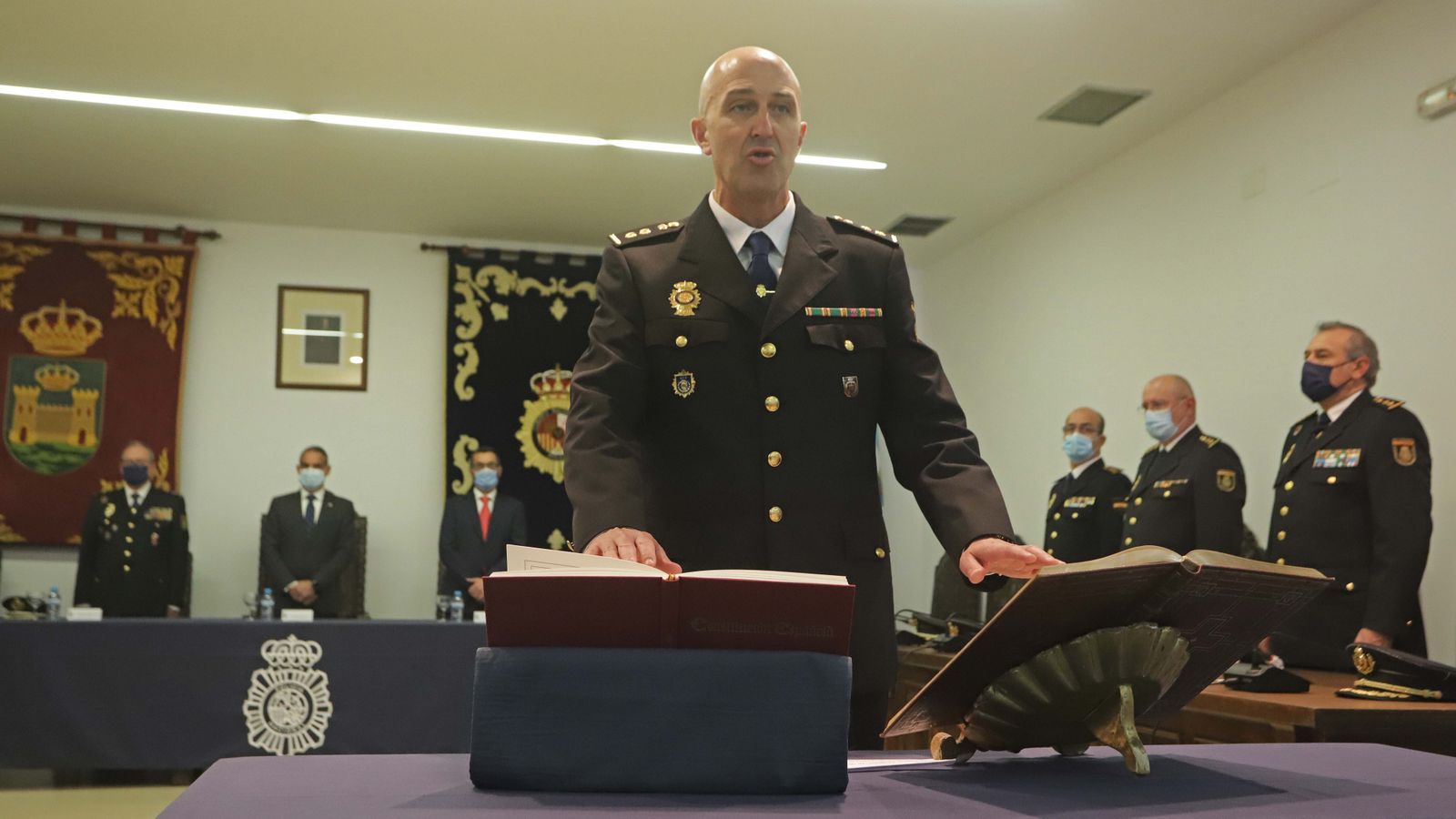 Fotos de la jura de cargo del nuevo comisario de la Policía Nacional en La Línea