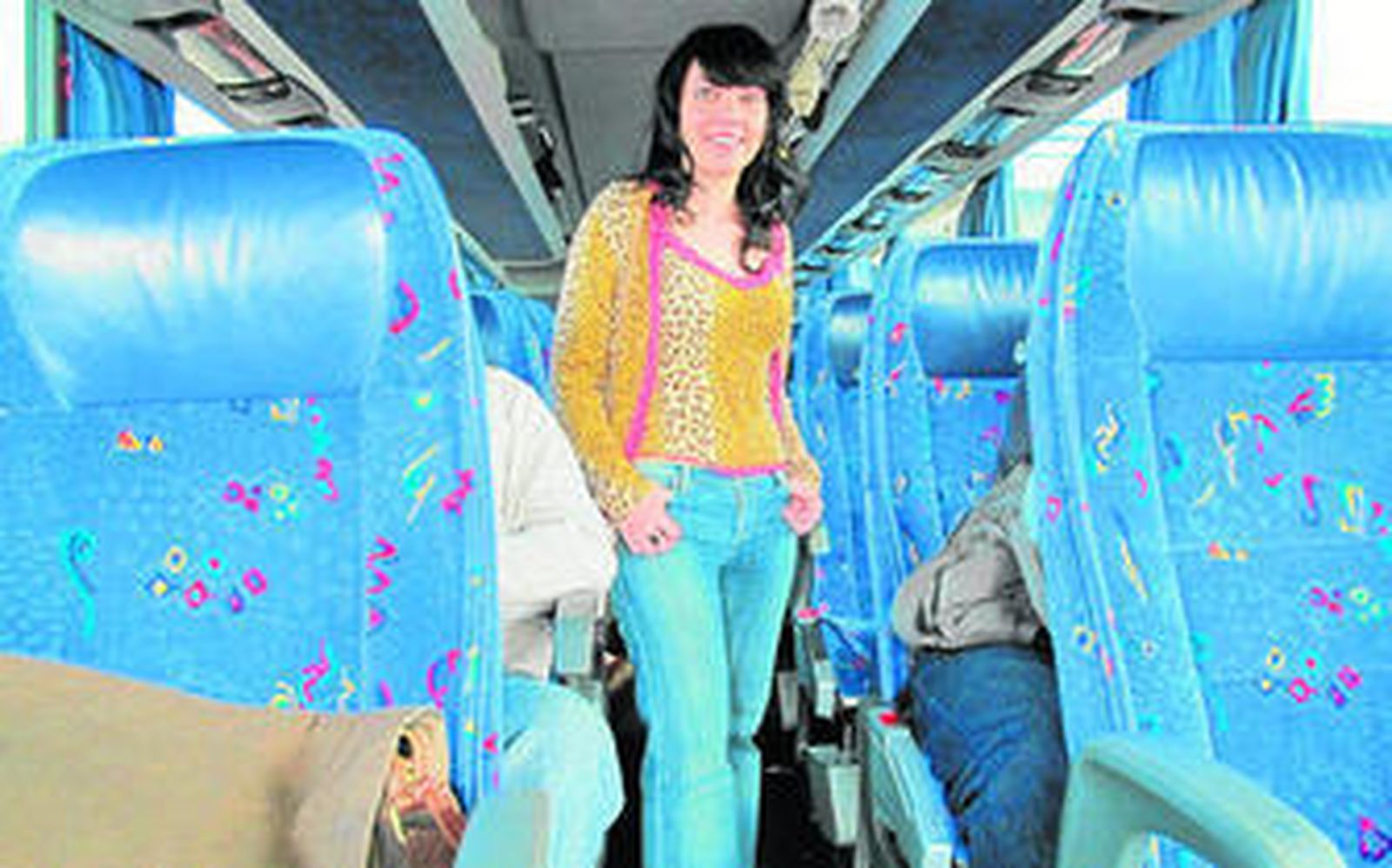 Susana Re en el autobús que la llevó a triunfar en Madrid una vez más.