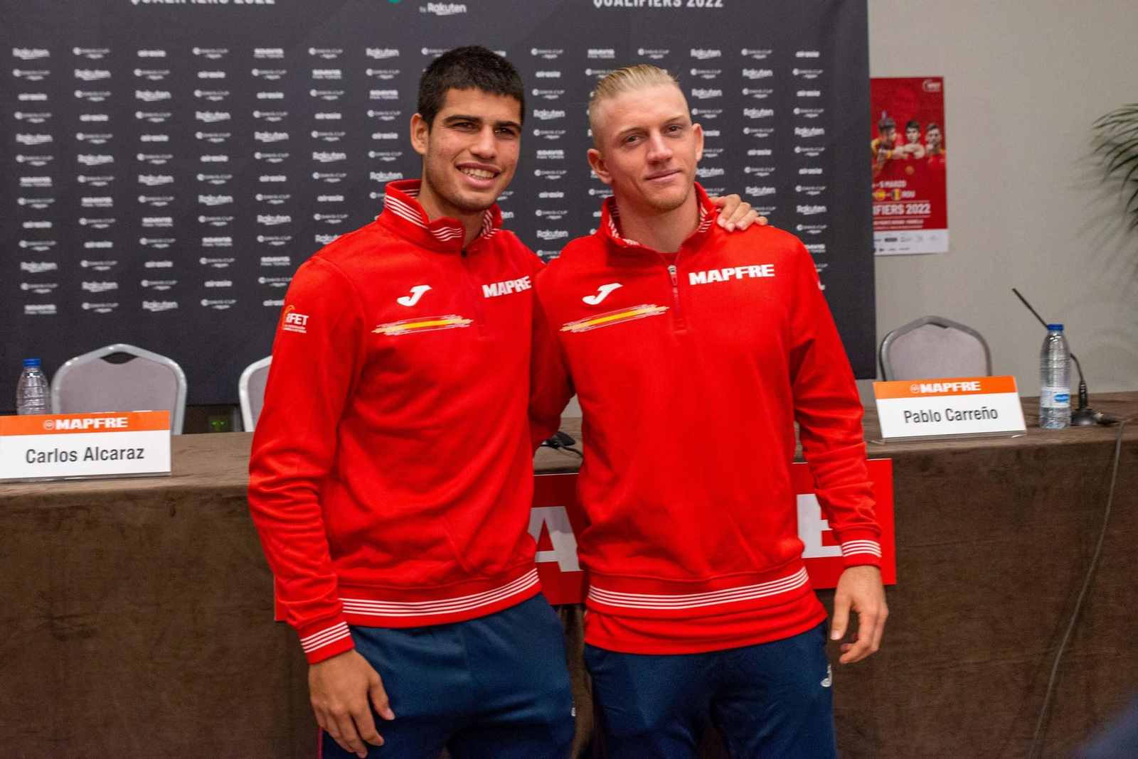 Alcaraz y Davidovich.