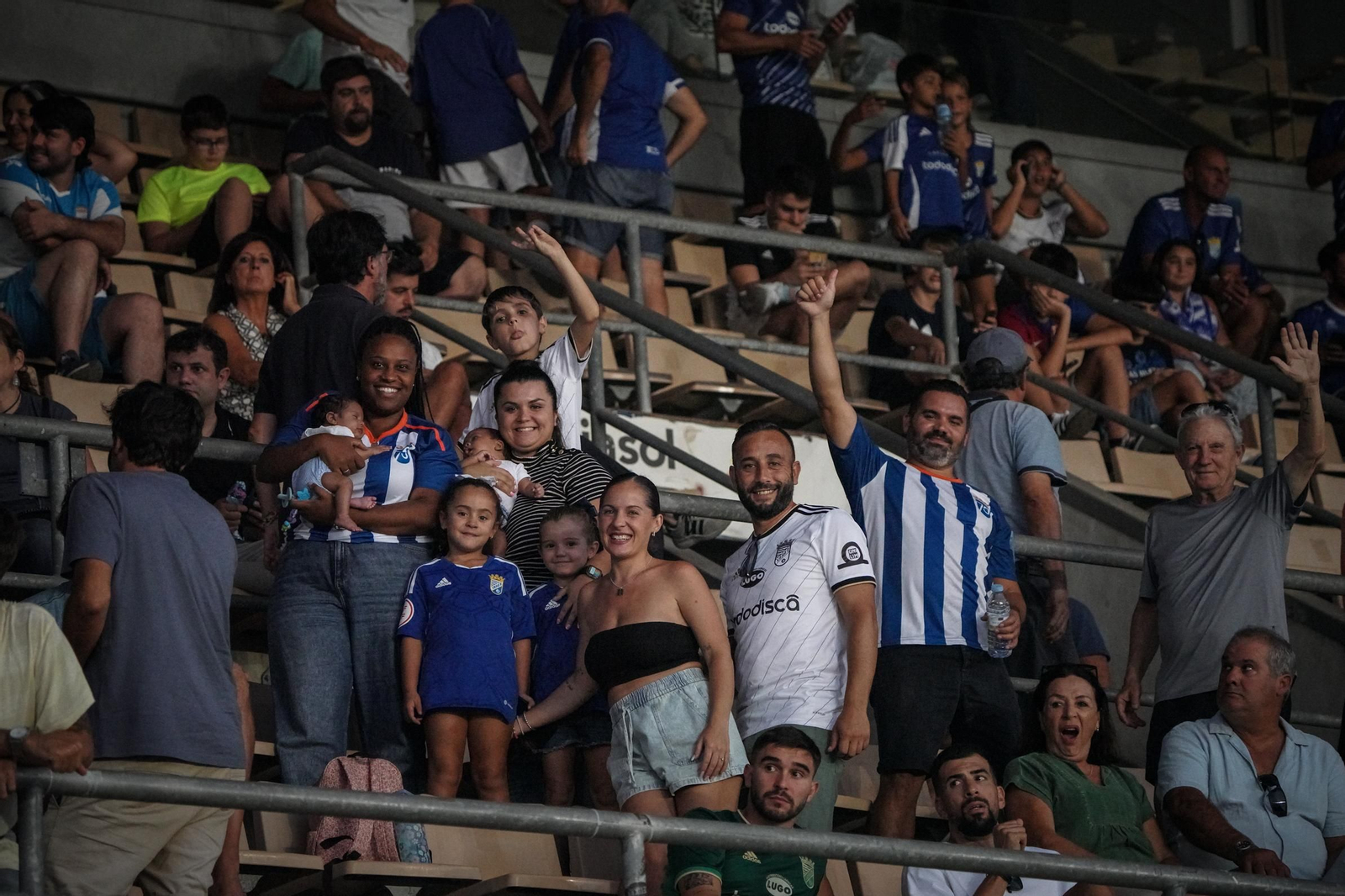 Búscate en el del partido del Xerez CD - UCAM