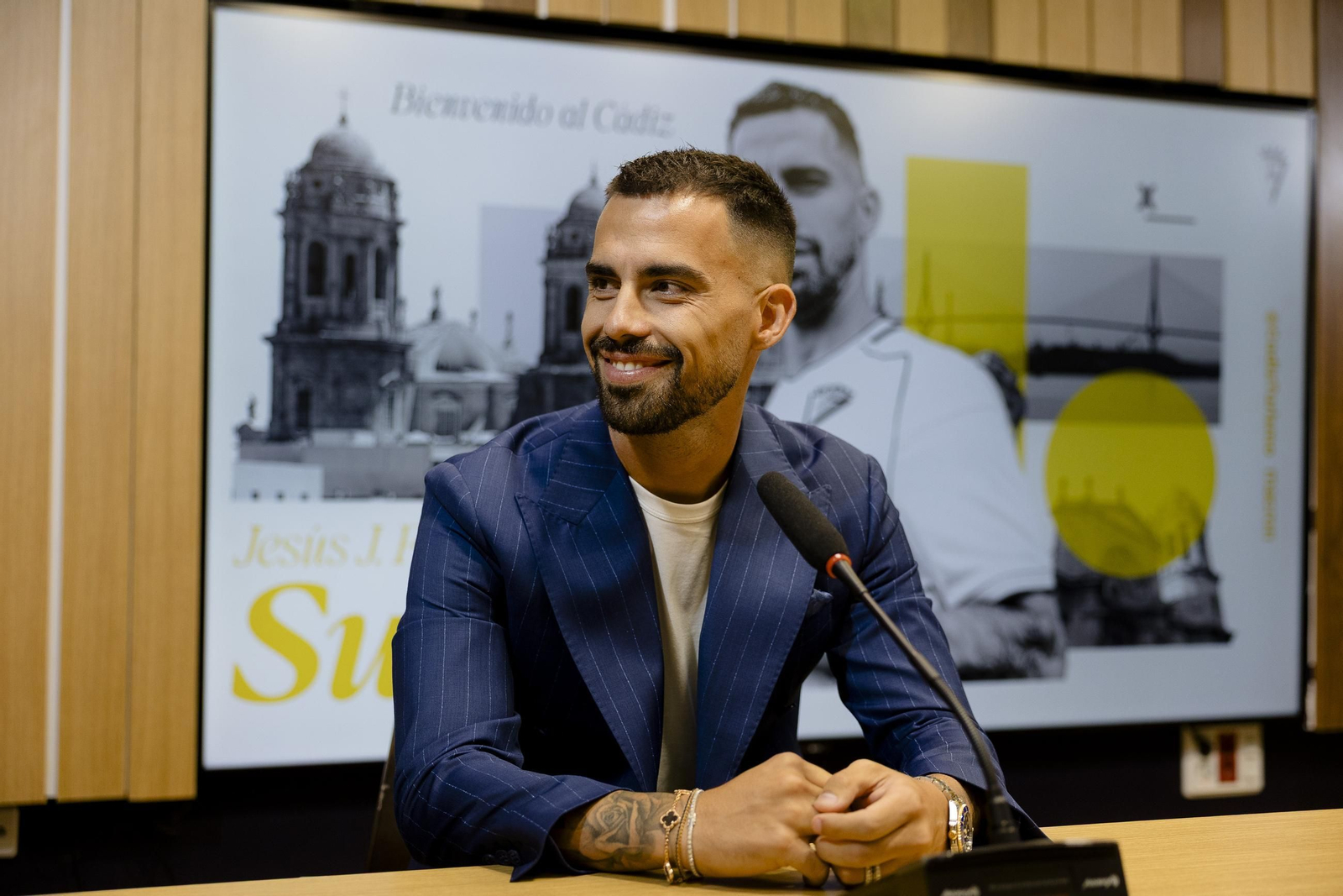 Imágenes de la presentación de Suso como jugador del Cádiz C.F.