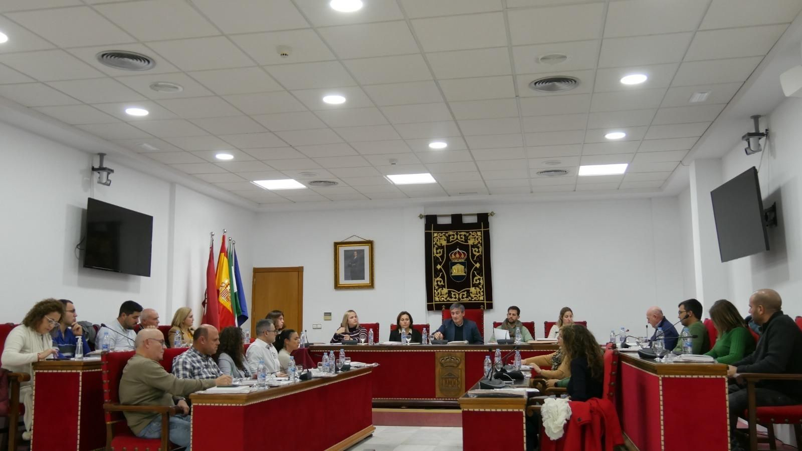 El último pleno ordinario del año ha confirmado la adhesión de seis nuevas viviendas turísticas.