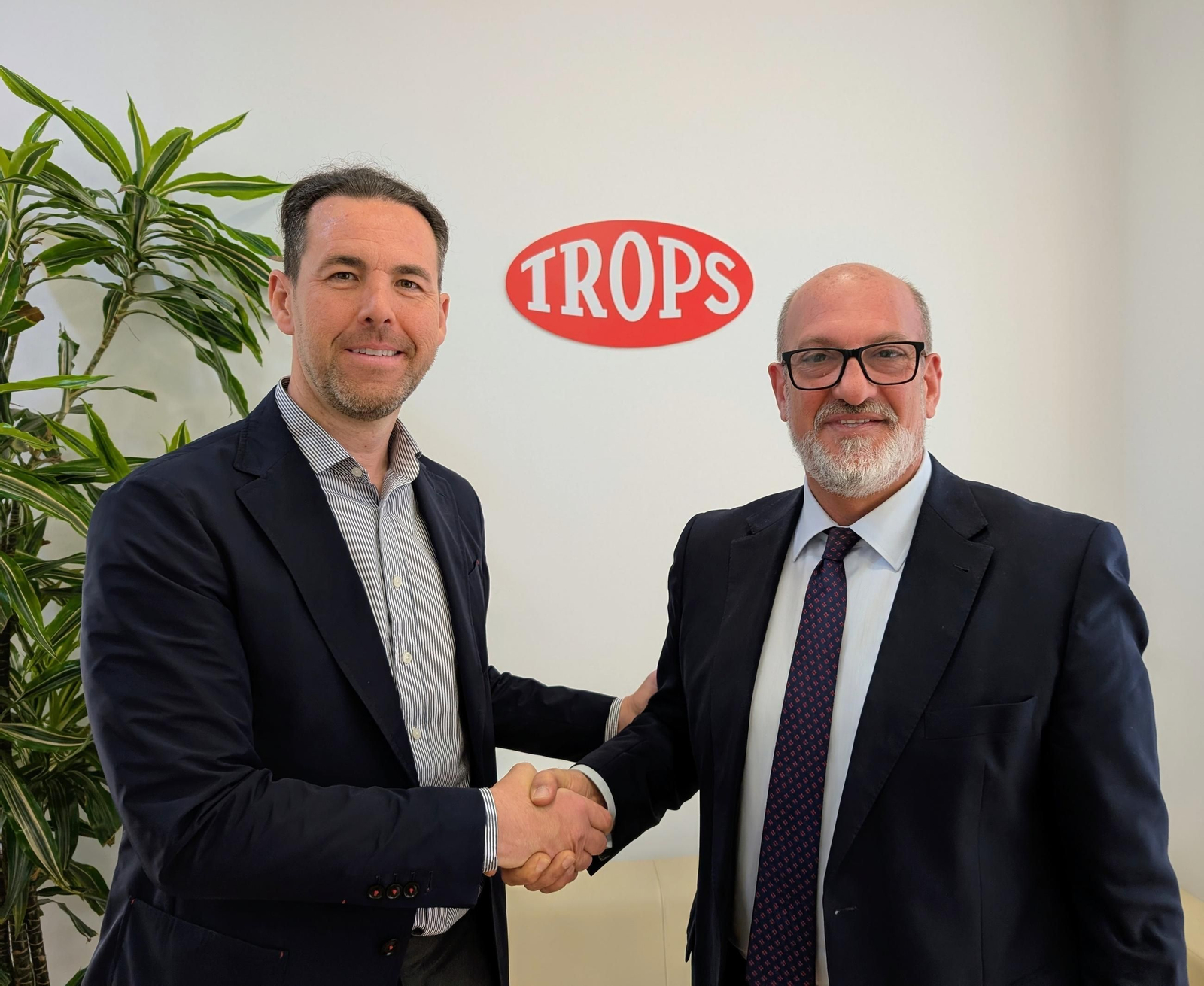 Presentación del acuerdo.