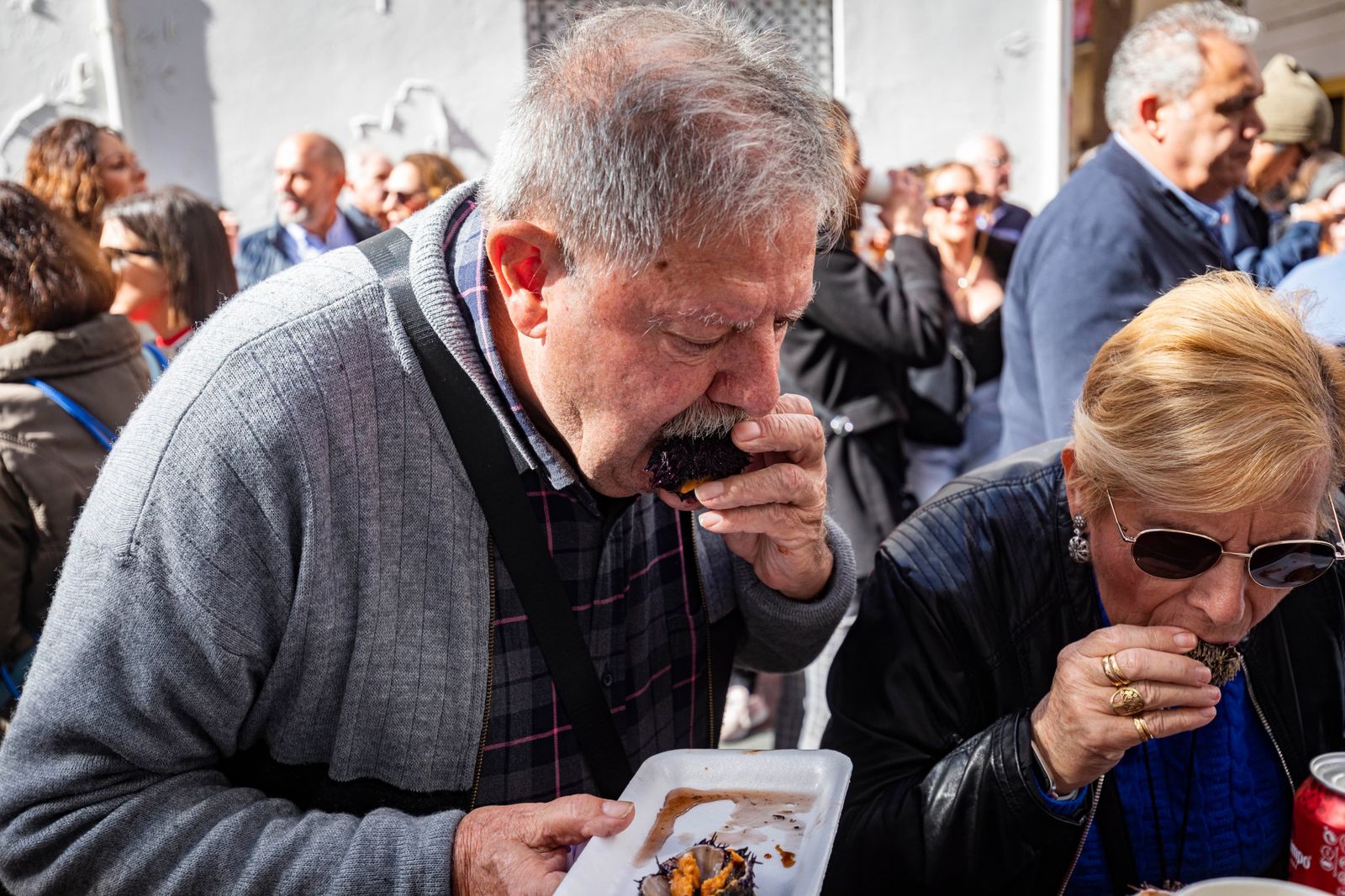 Búscate entre las mejores imágenes de la Erizada 2024 del Carnaval de Cádiz