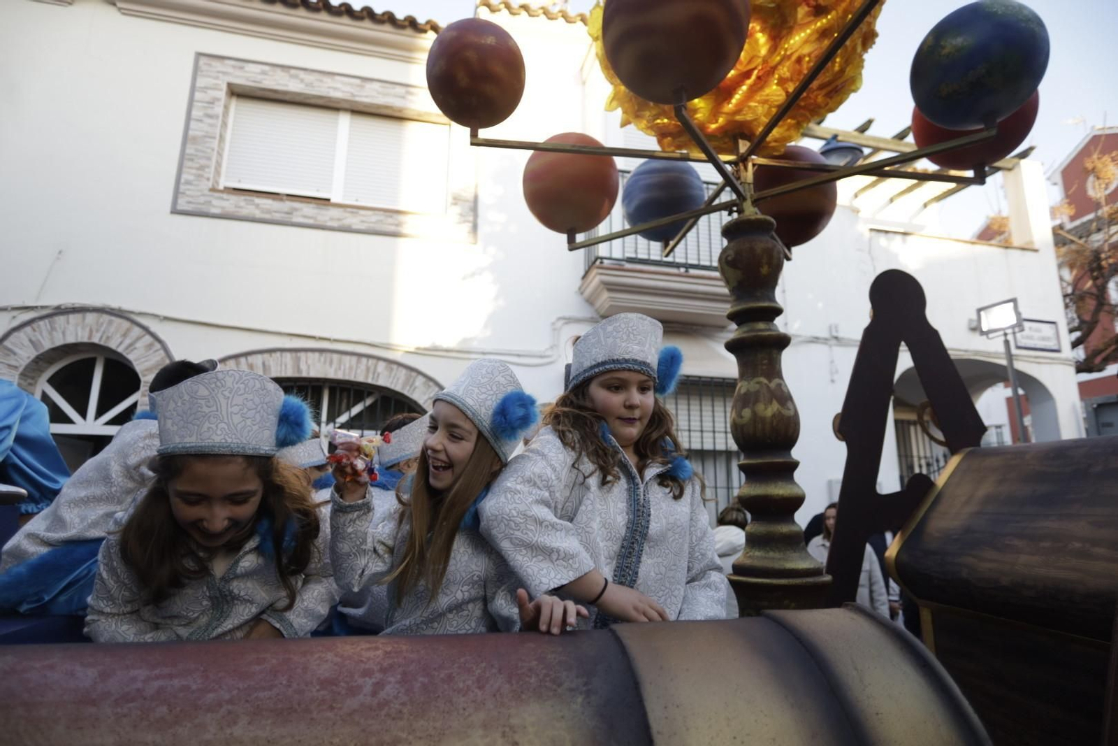 La cabalgata los Reyes Magos de Chiclana, en imágenes
