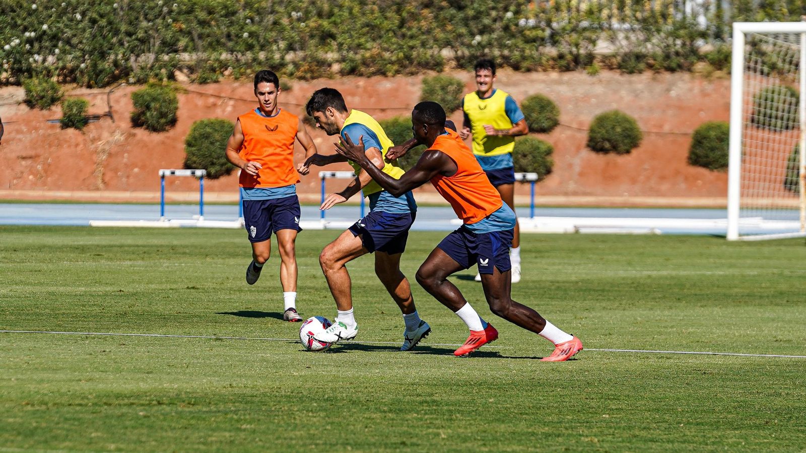 Melero volverá a la convocatoria tras perderse tres citaciones por molestias musculares