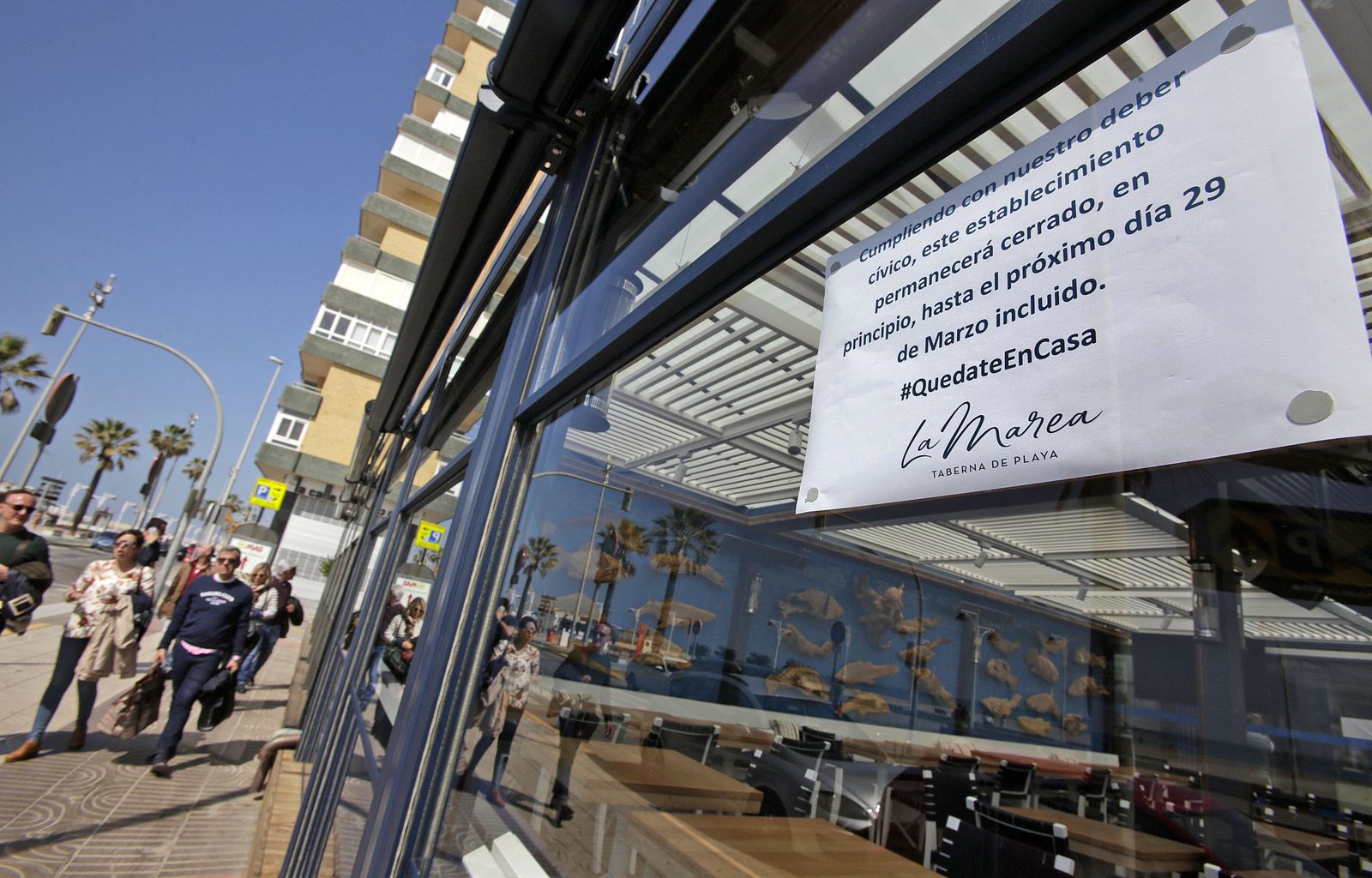 Imágenes del estado de alarma en cadiz - día 2