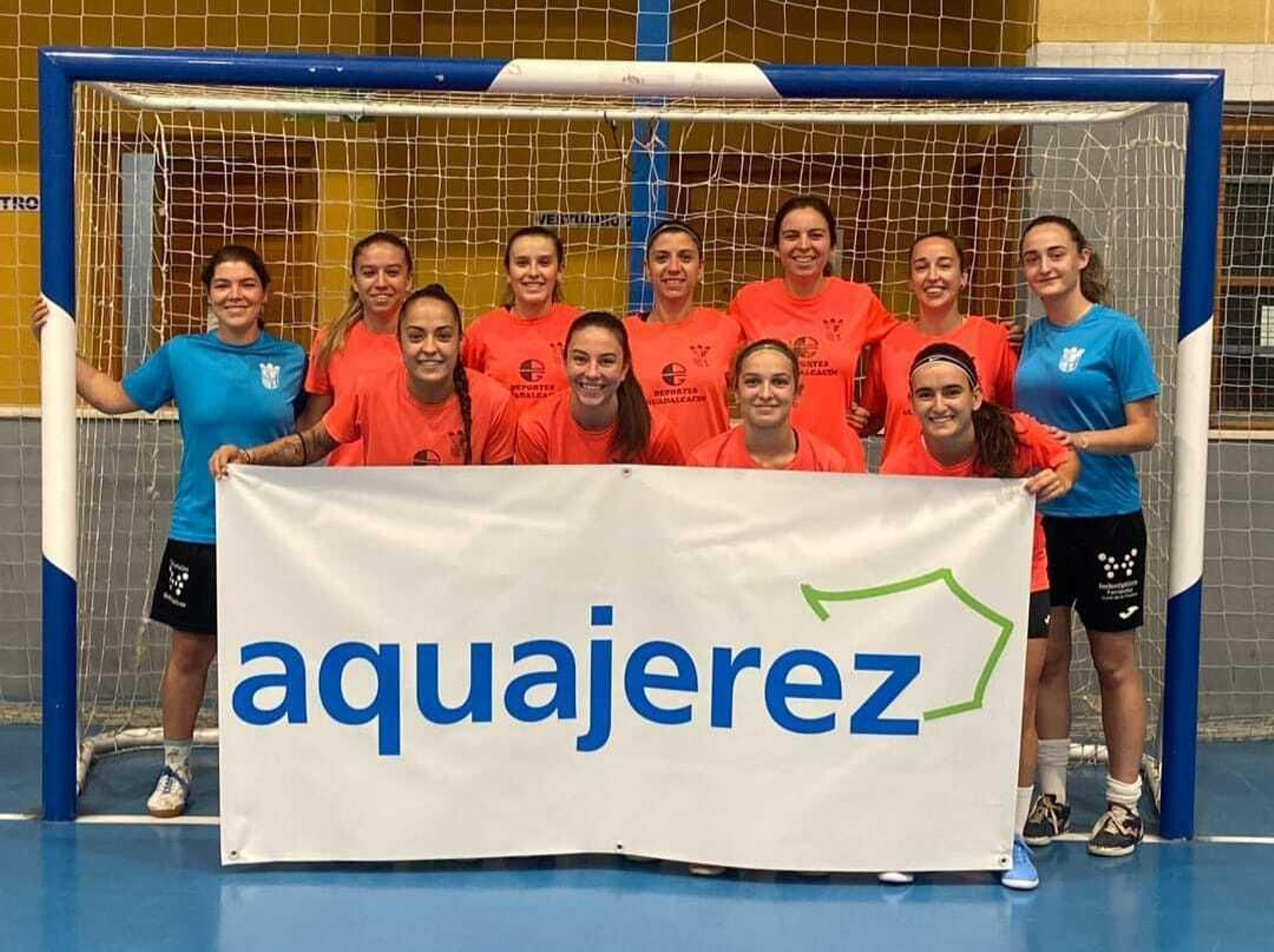 El Guadalcacín FSF quiere devolver la moneda al Salesianos por su derrota en la primera vuelta. El Guadalcacín FSF quiere devolver la moneda al Salesianos por su derrota en la primera vuelta.
