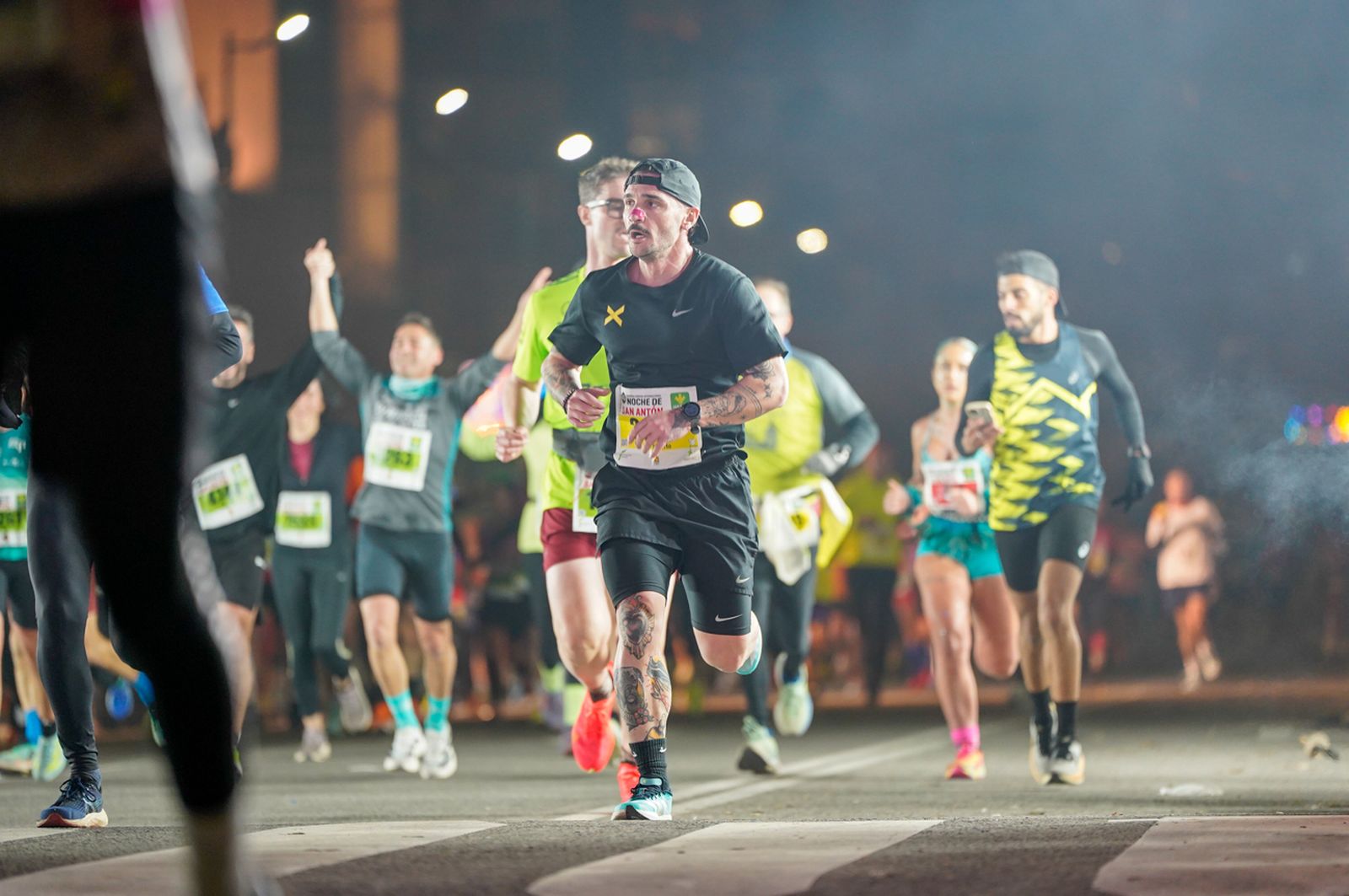 En imágenes: búscate en tu llegada a meta de la Carrera de San Antón 2026 (9)