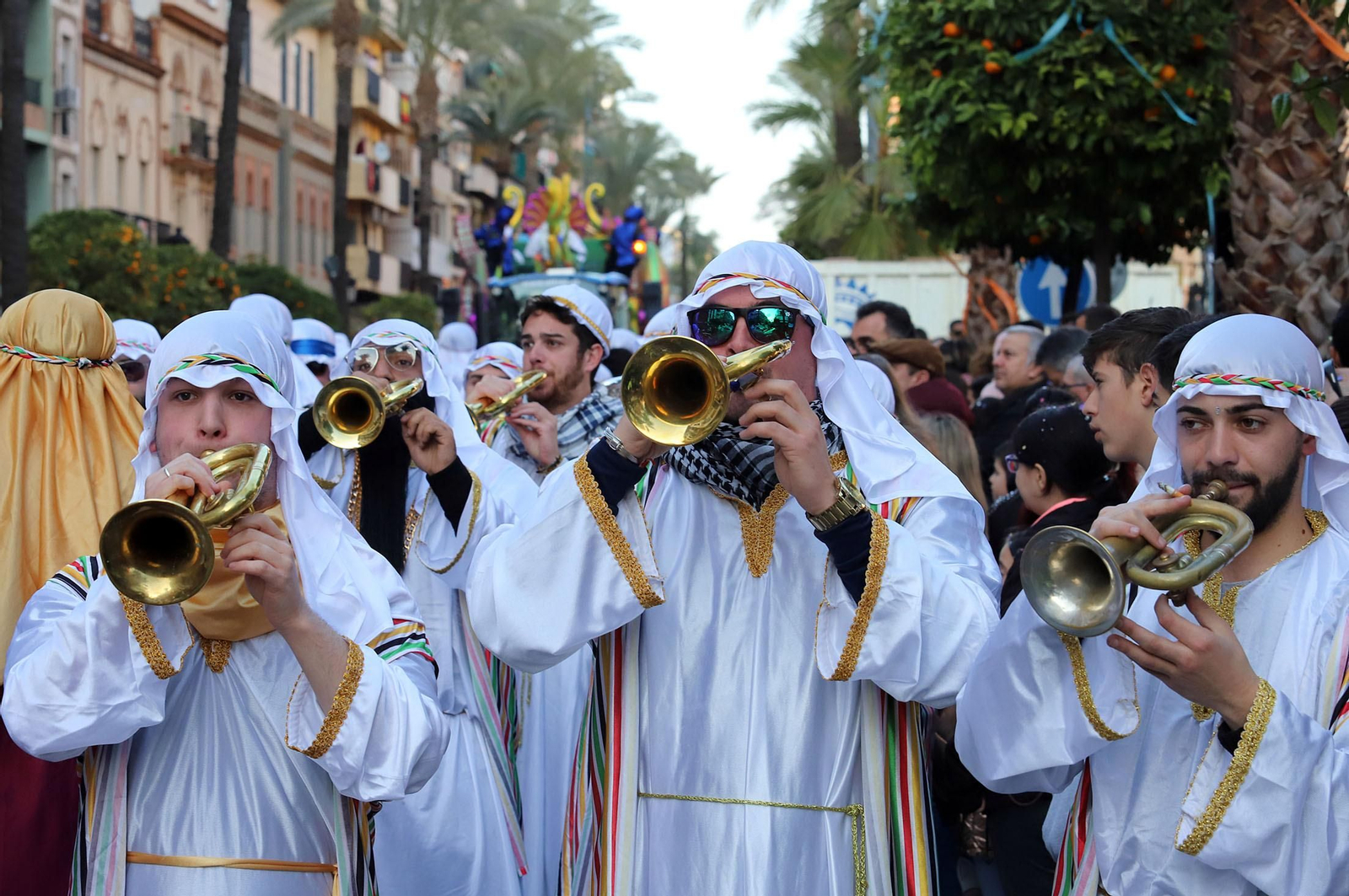 Imágenes de la cabalgata de los Reyes Magos de Huelva