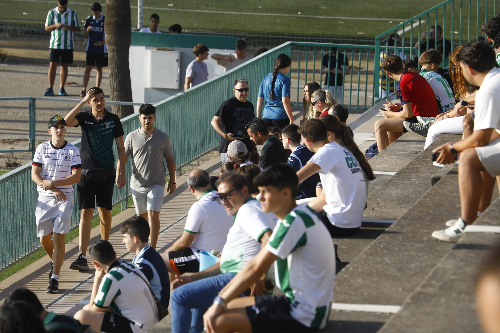 La ilusión puede con el calor en el primer entrenamiento del Córdoba CF