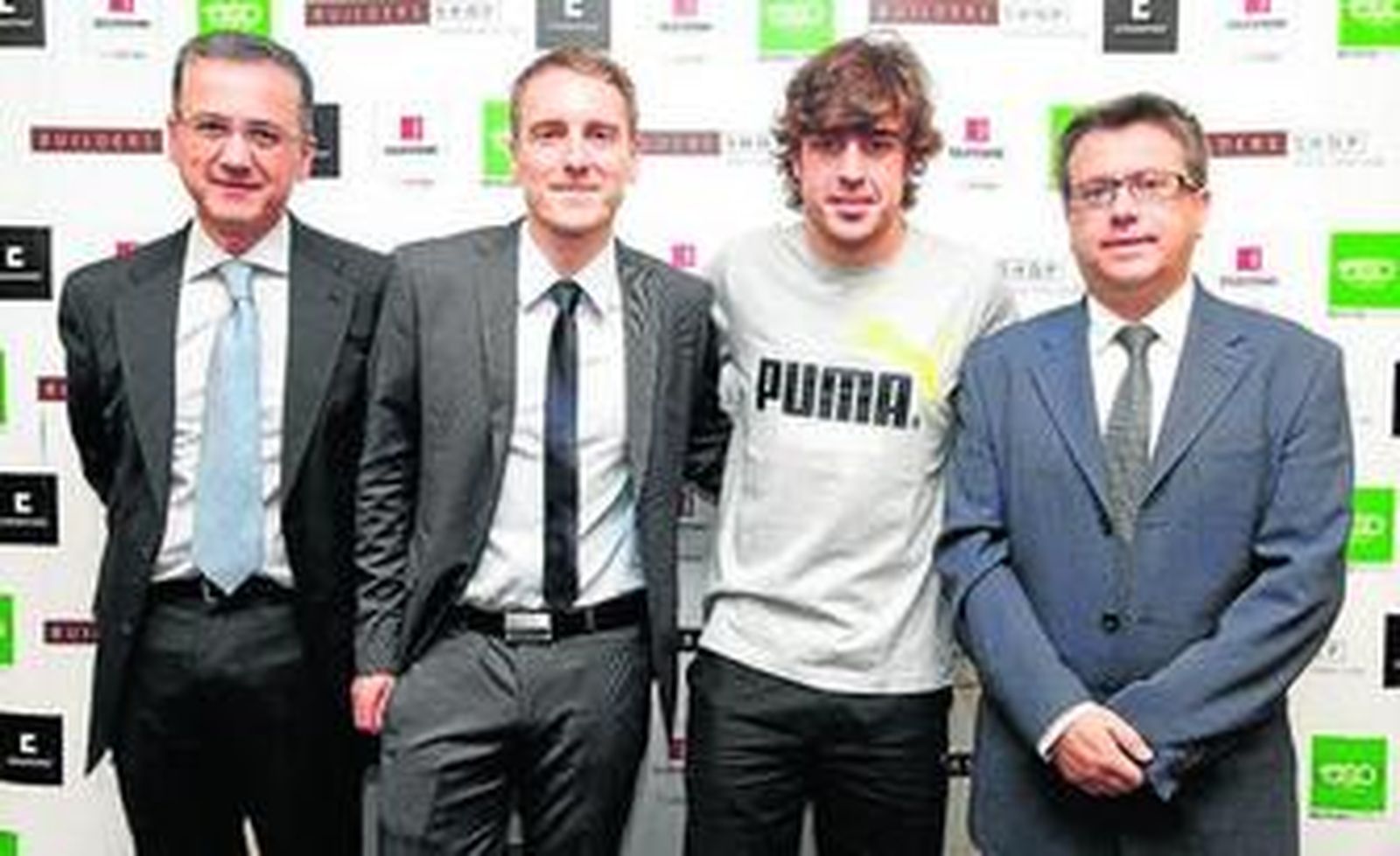 Apertura del center de Australia con el piloto de F1 Fernando Alonso.