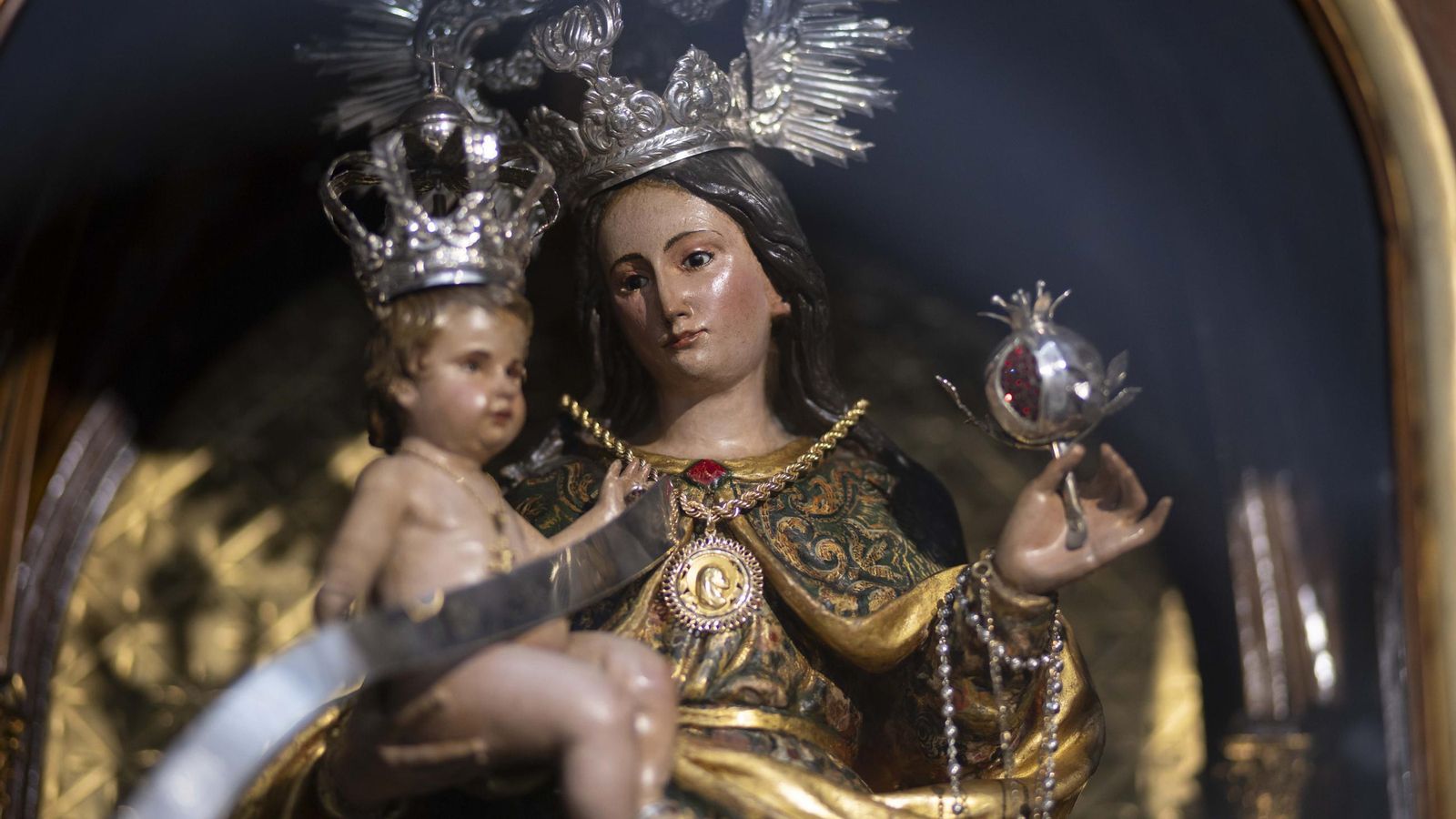 Rostro de Ntra. Sra. de la Cinta Coronada