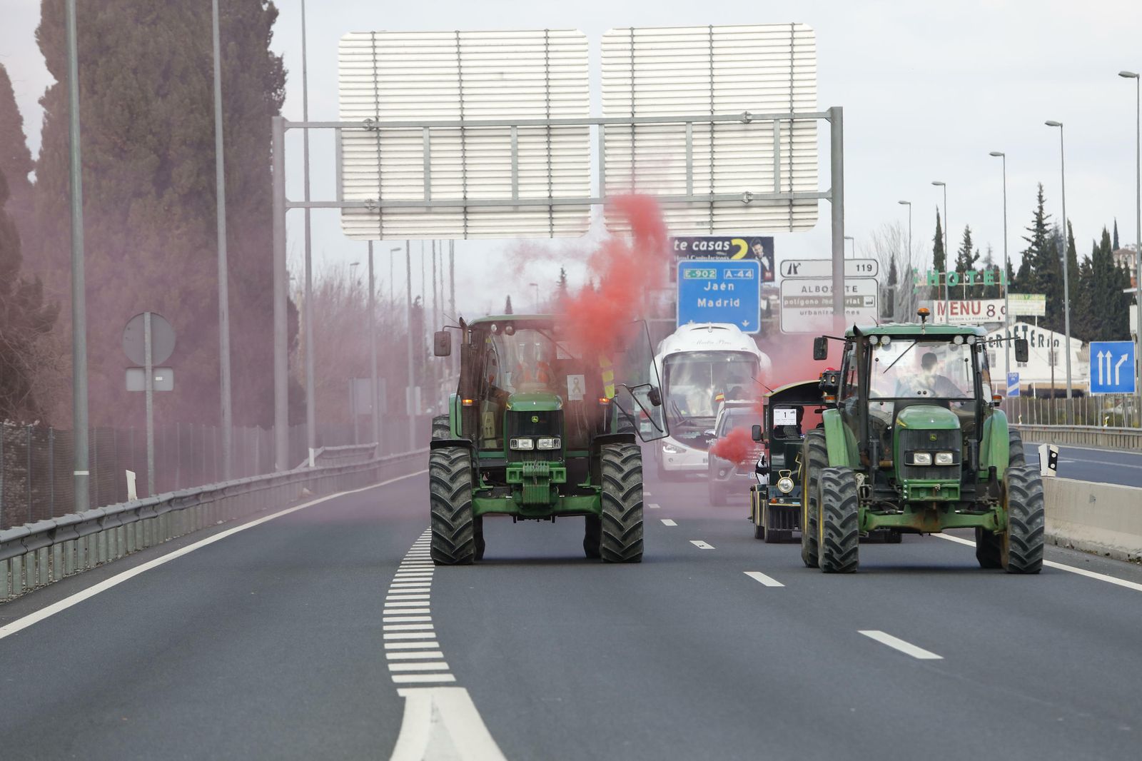 Curiosidades: las mejores fotos de la manifestación del campo en Granada