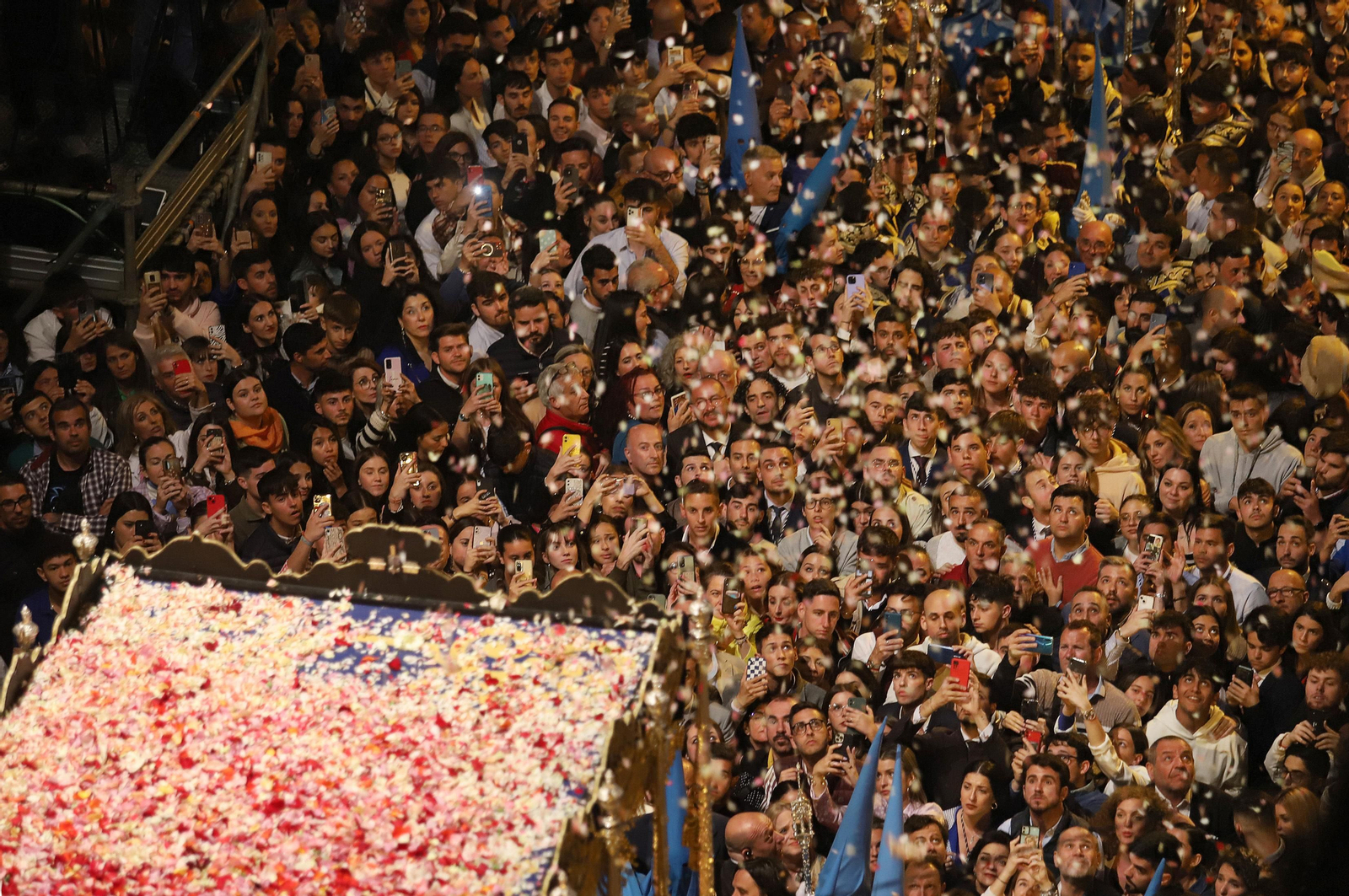 La Hermandad de la Victoria en la Semana Santa de Huelva 2023, en imágenes