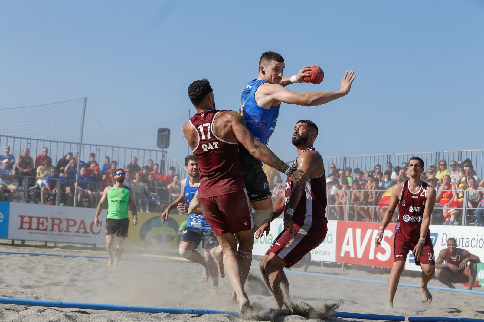 Las fotos del Torneo Internacional  de España de balonmano playa de La Línea